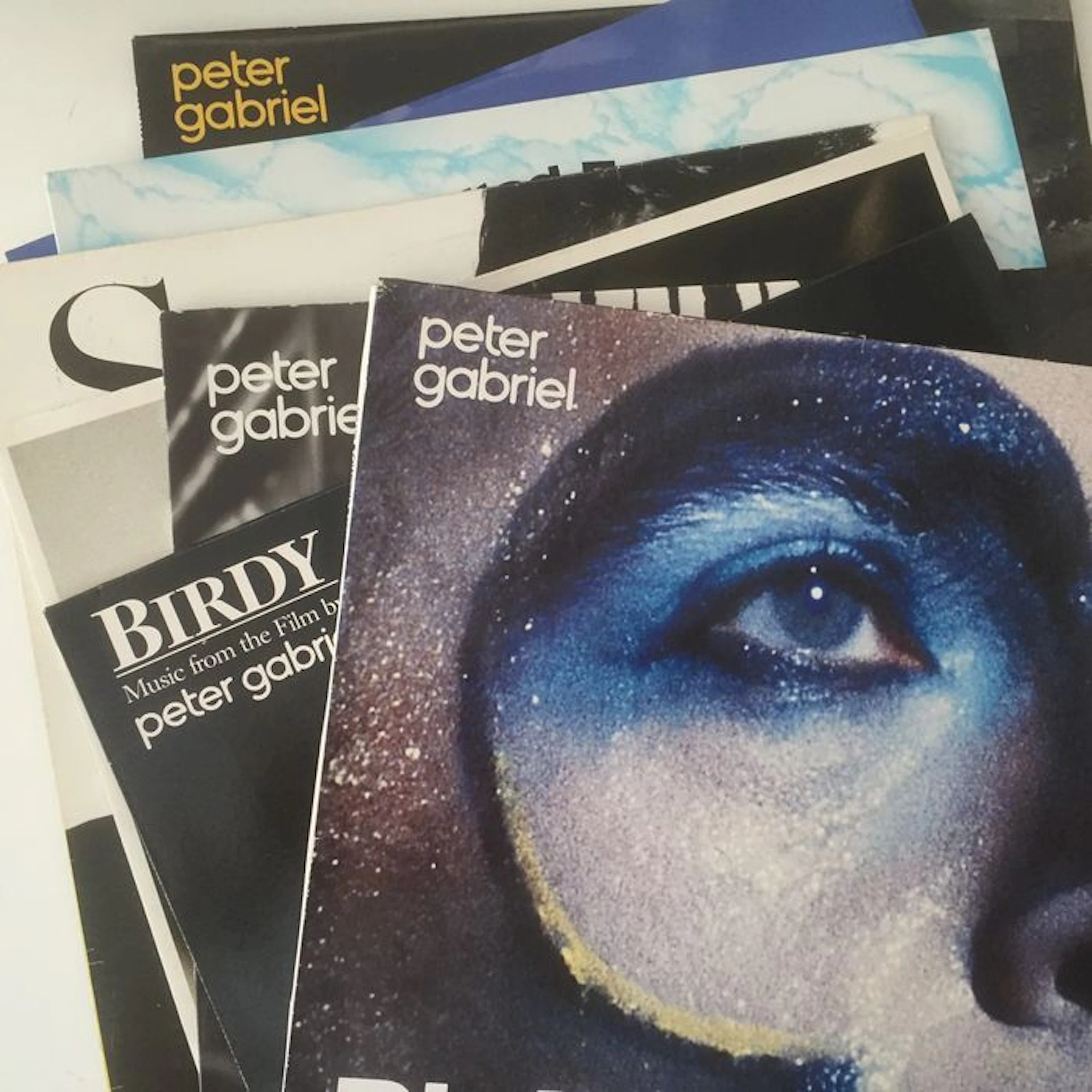 Peter Gabriel, superb lot of 8 vintage records including rare 1970s / 1980s titles.