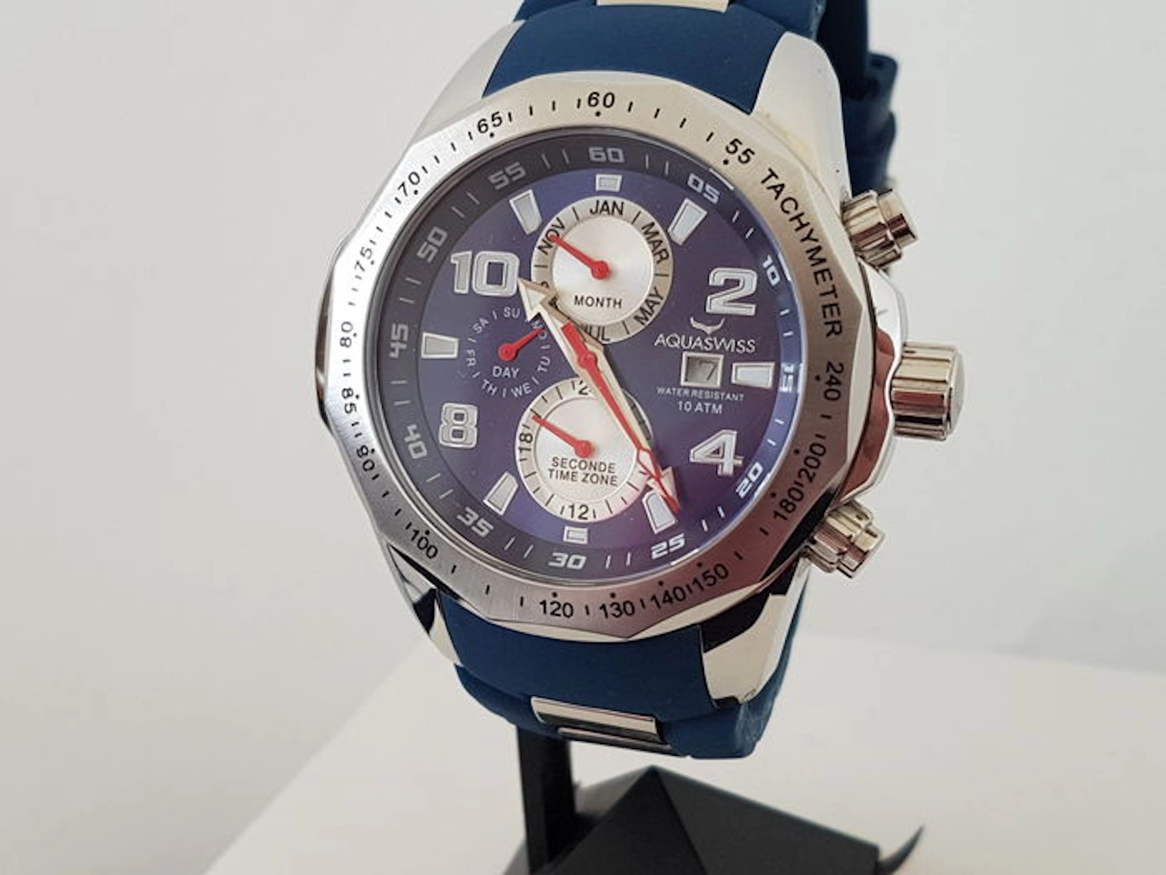 Aquaswiss – Men's wristwatch – Never worn