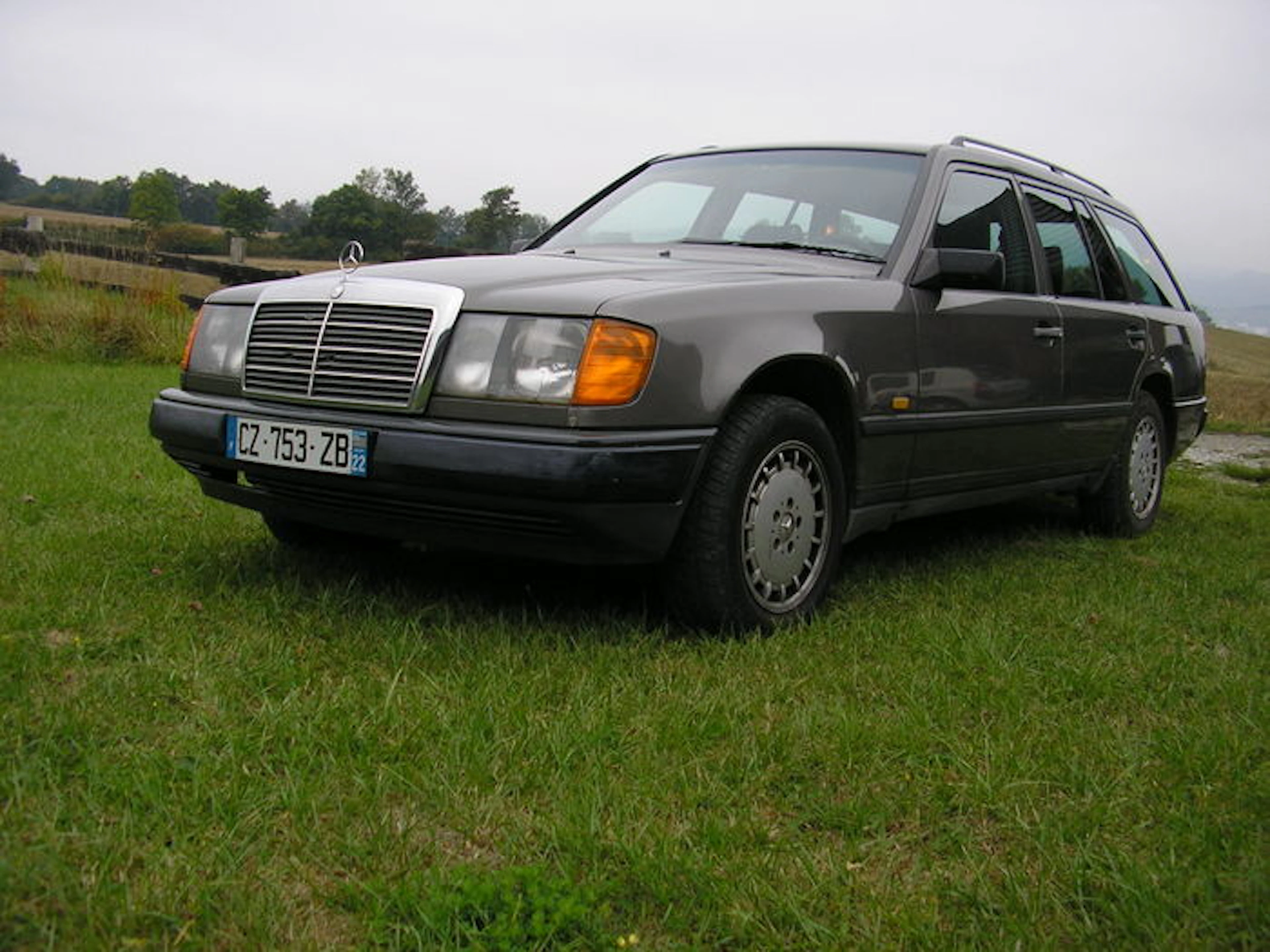 Mercedes-Benz - 300TE 4-matic (4x4) - 1988