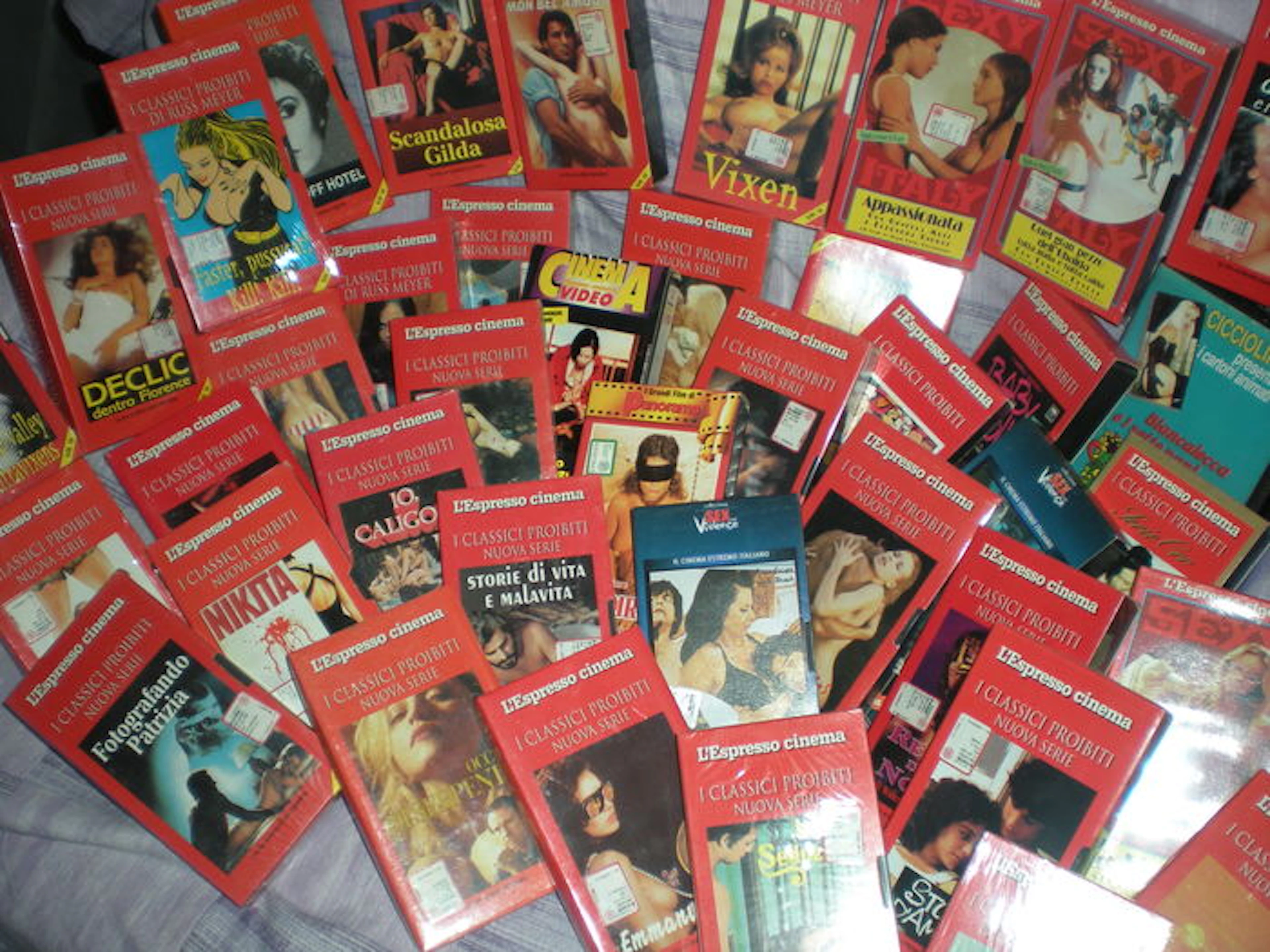 VHS; 80 movis sexi - 1985/1993