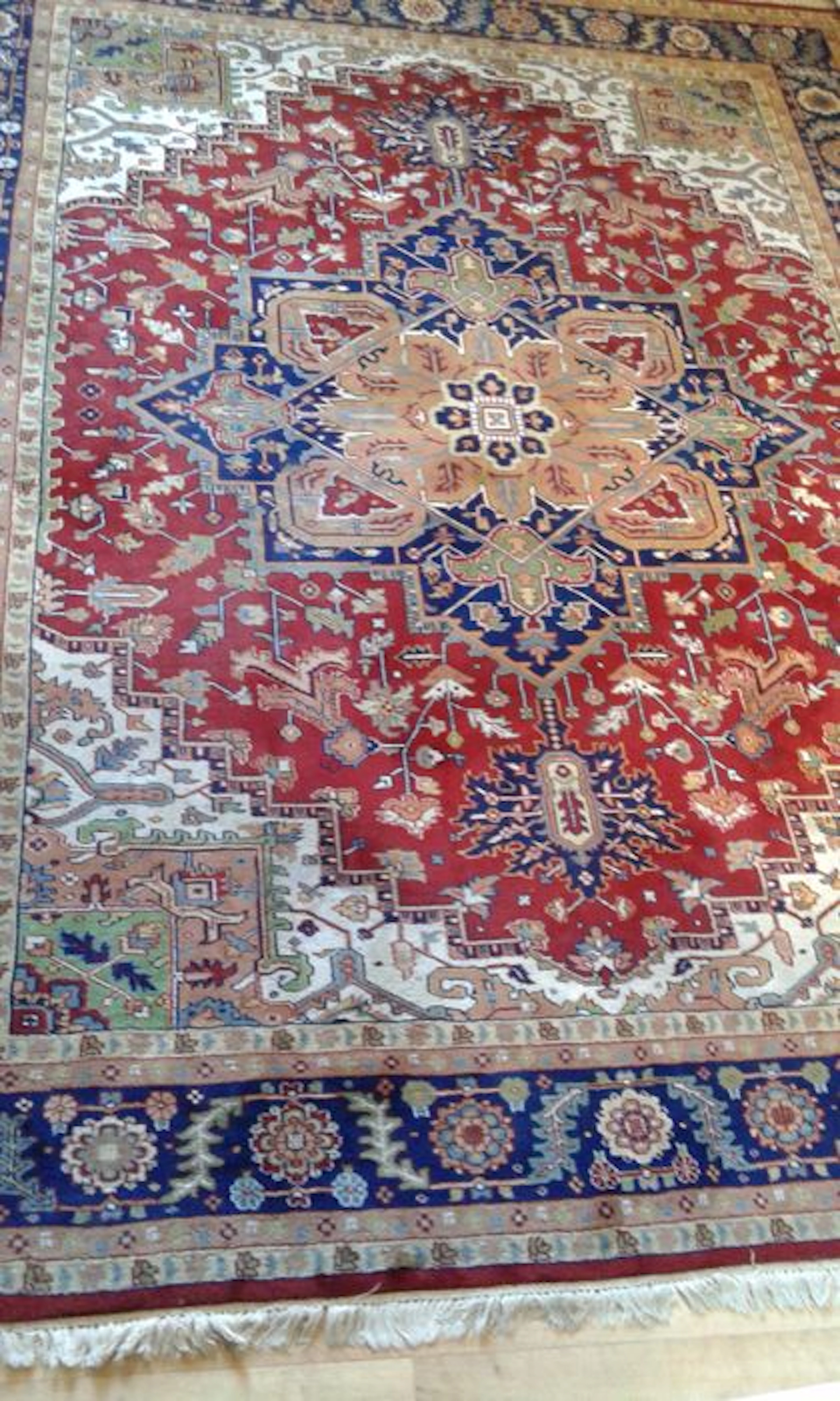 Indo Heriz, in very good condition! 308 x 234 cm