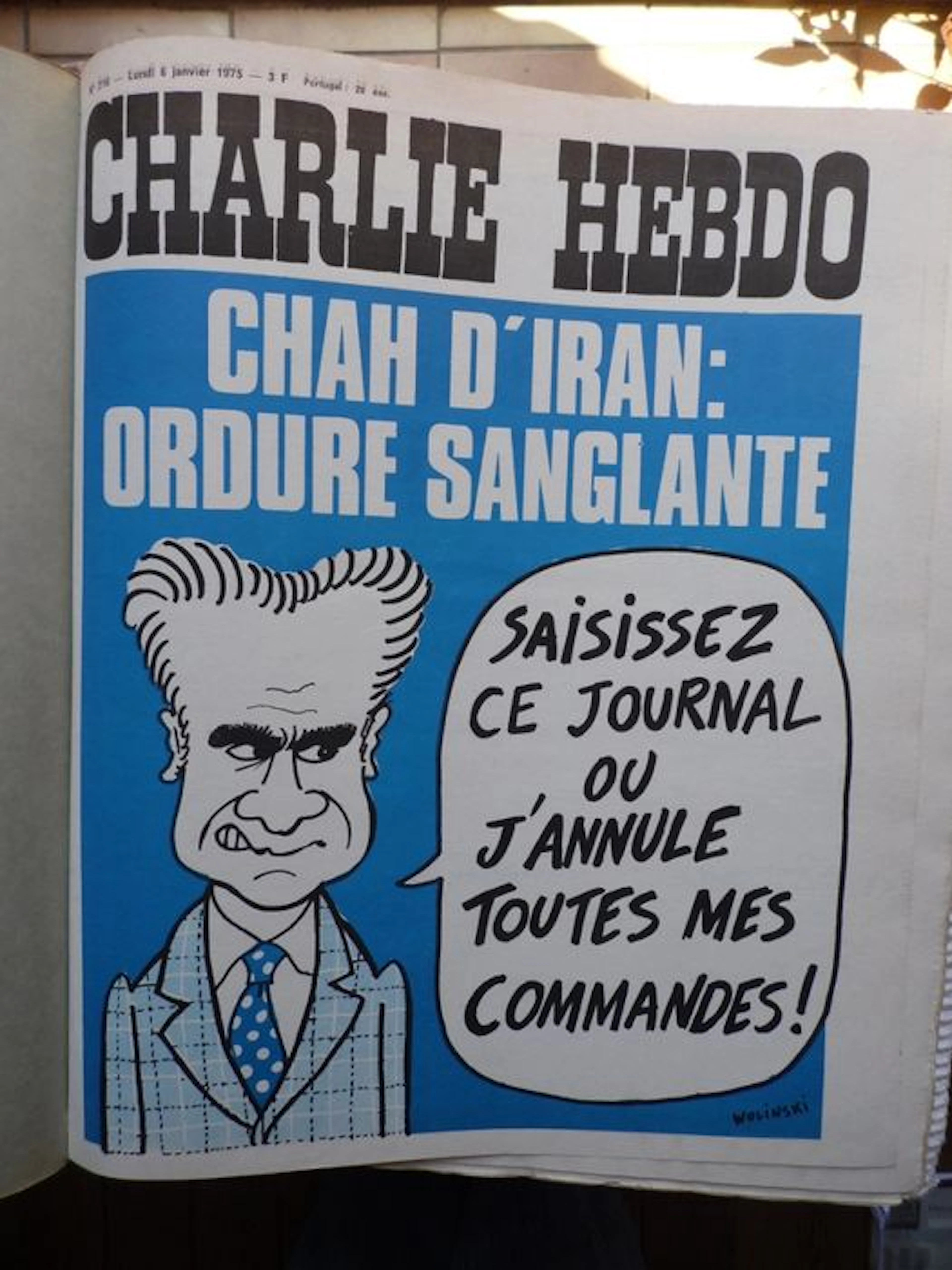 Satiric magazine; Charlie Hebdo - 1 volume: from no. 216 of Monday January 6th 1975 to no. 267 of Thursday December 1975