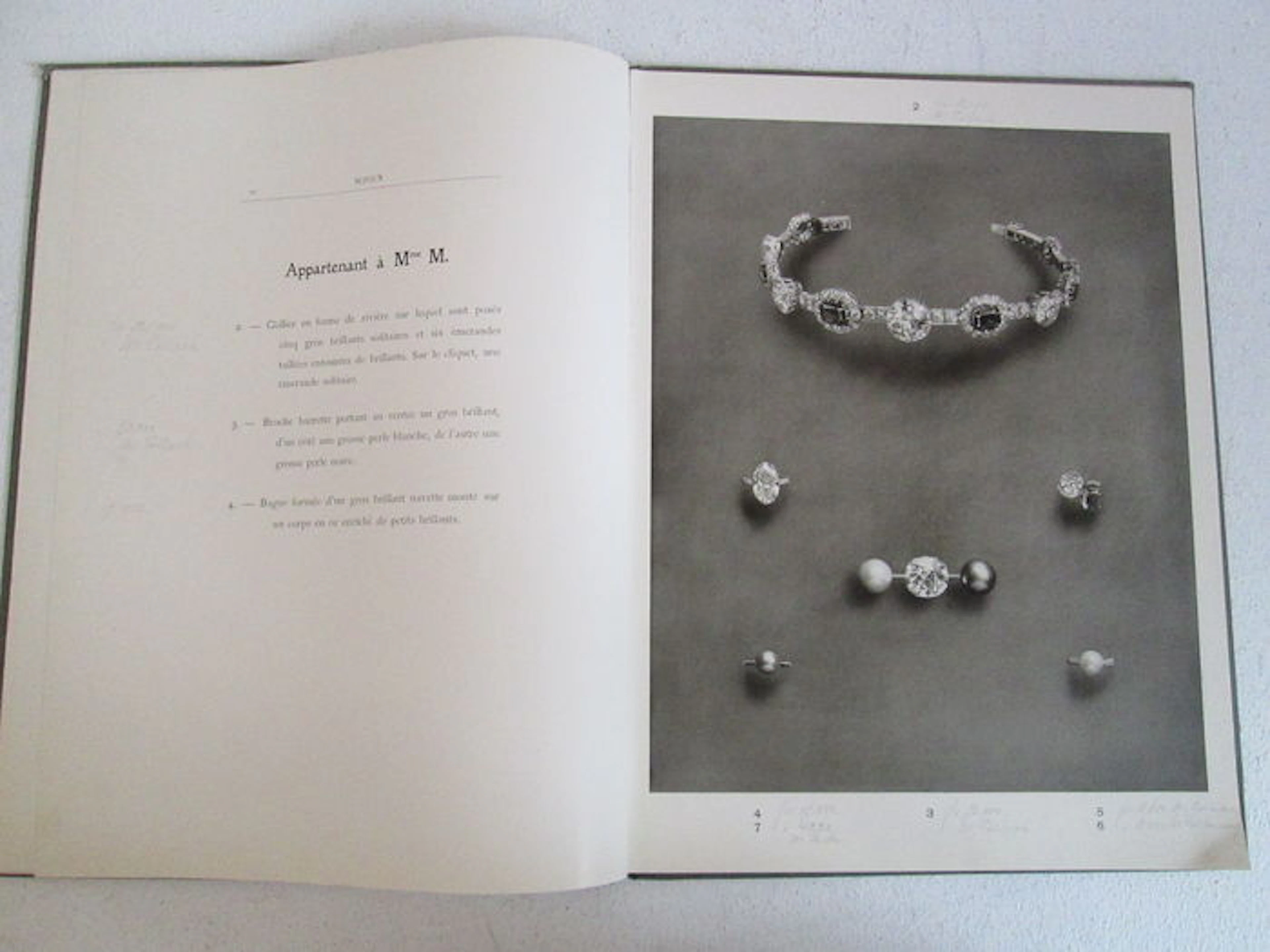 Catalogue d'un important collier de perles et de beaux bijoux - 1913