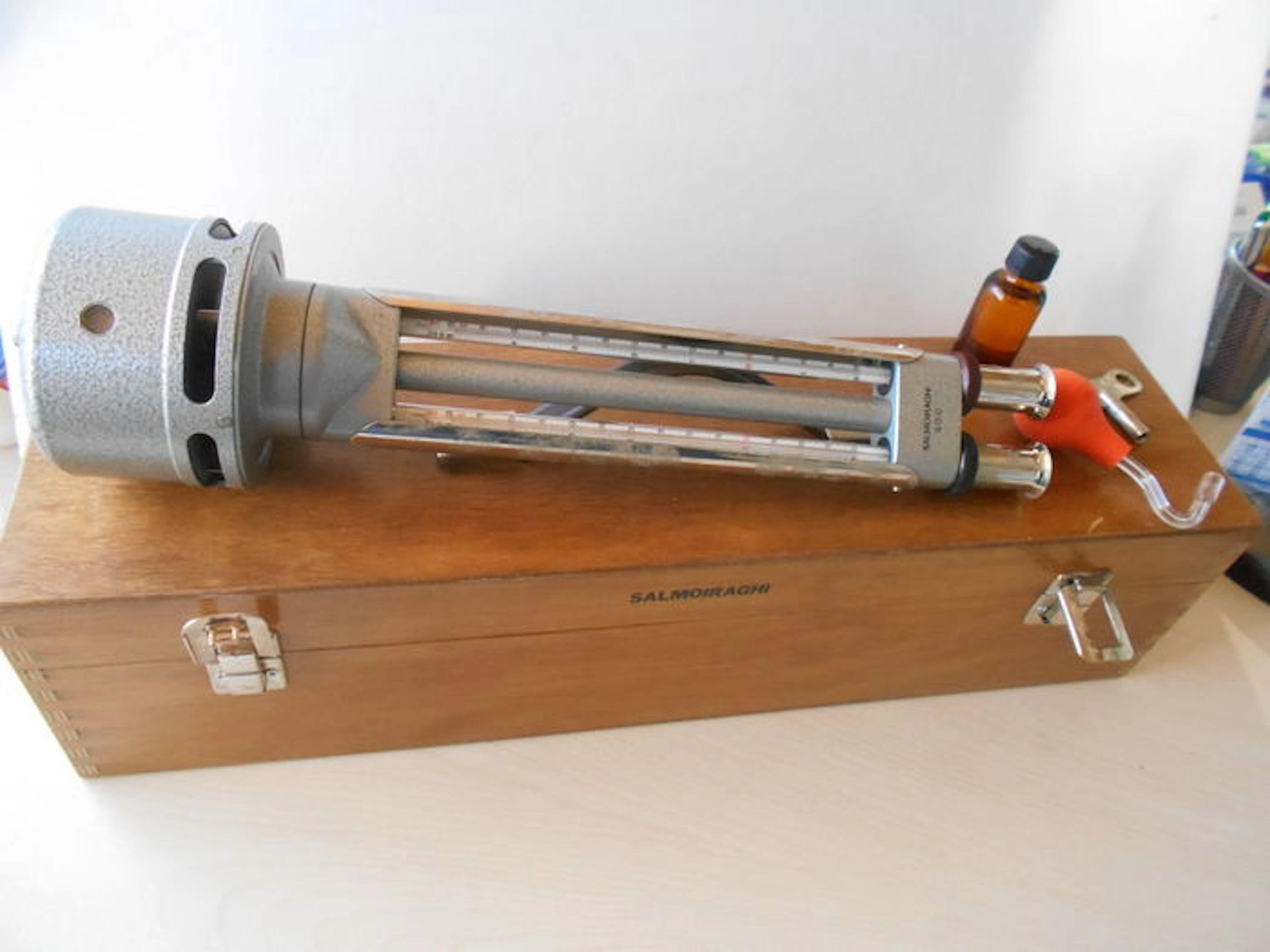 Asmman psychrometer by Salmoiraghi