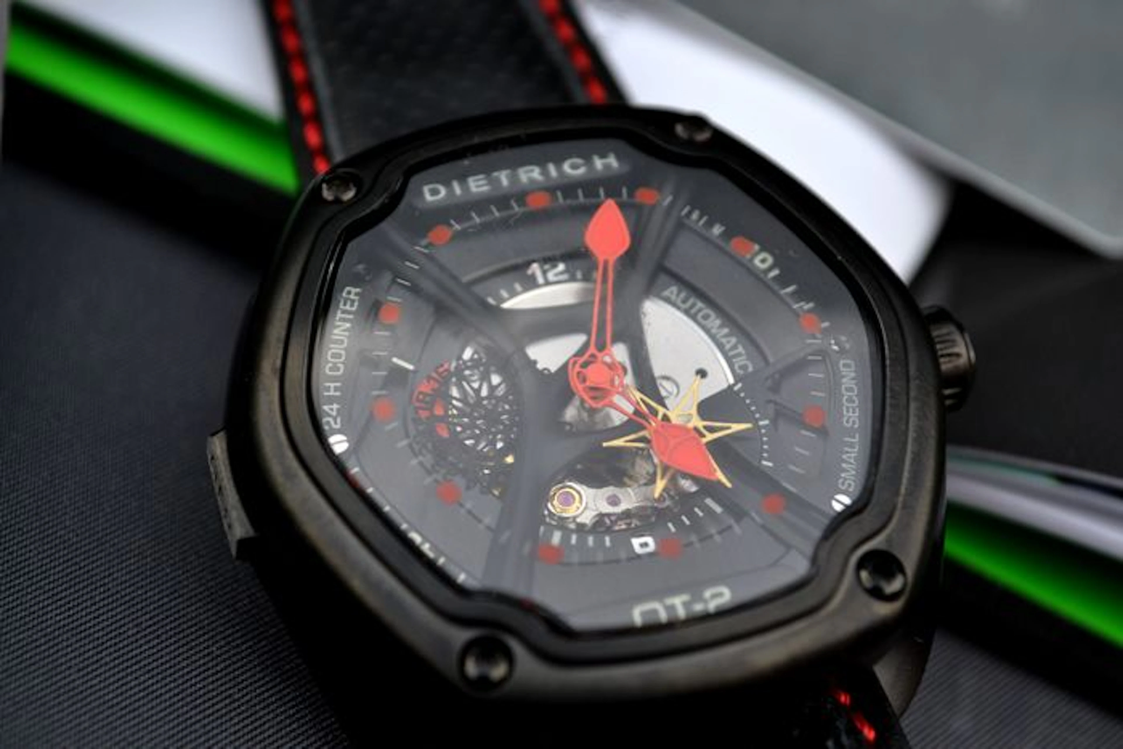 Dietrich OT-2 Organic Time – Men's wristwatch