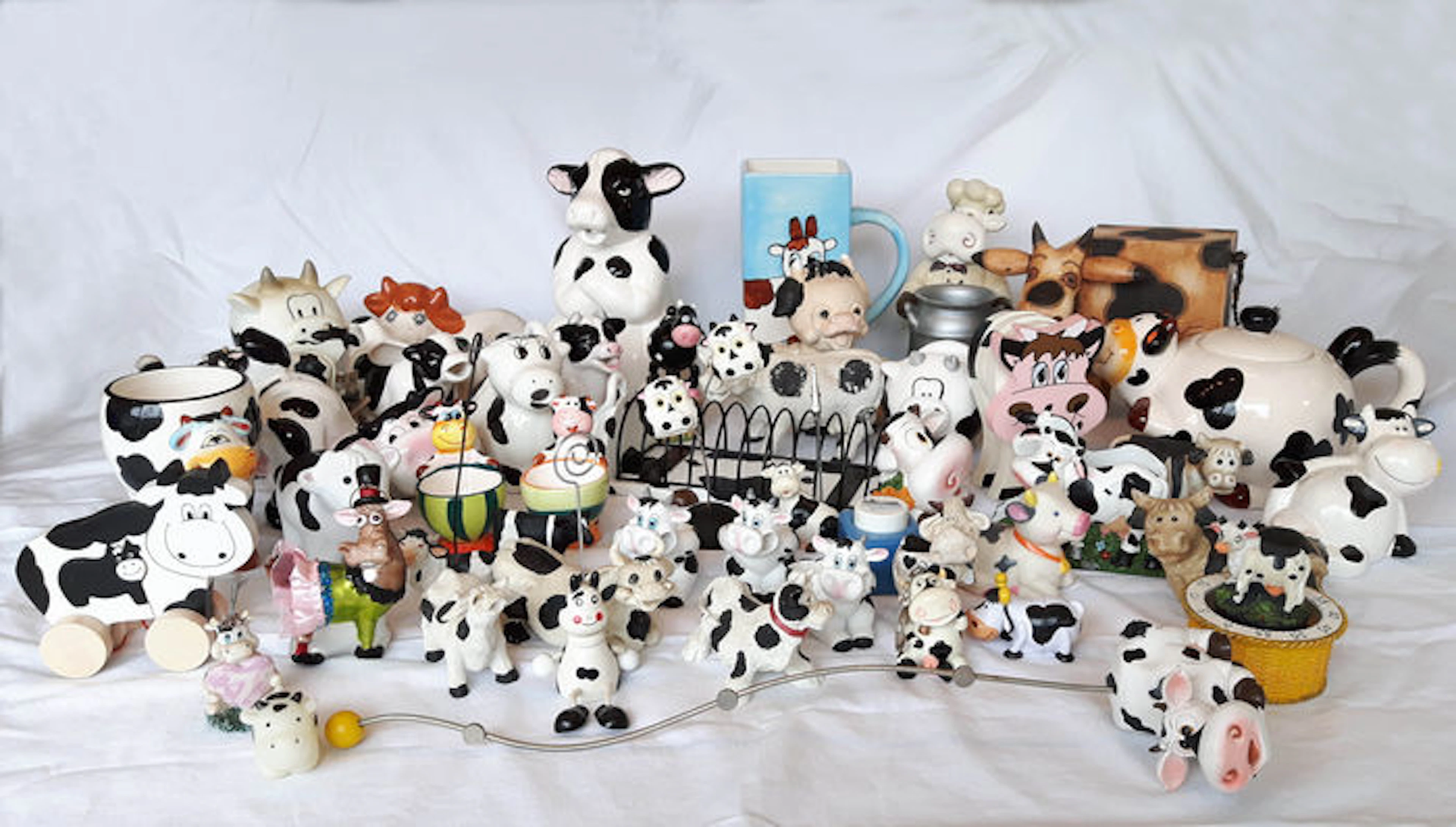 Beautiful cows collection. 48 pieces !!!