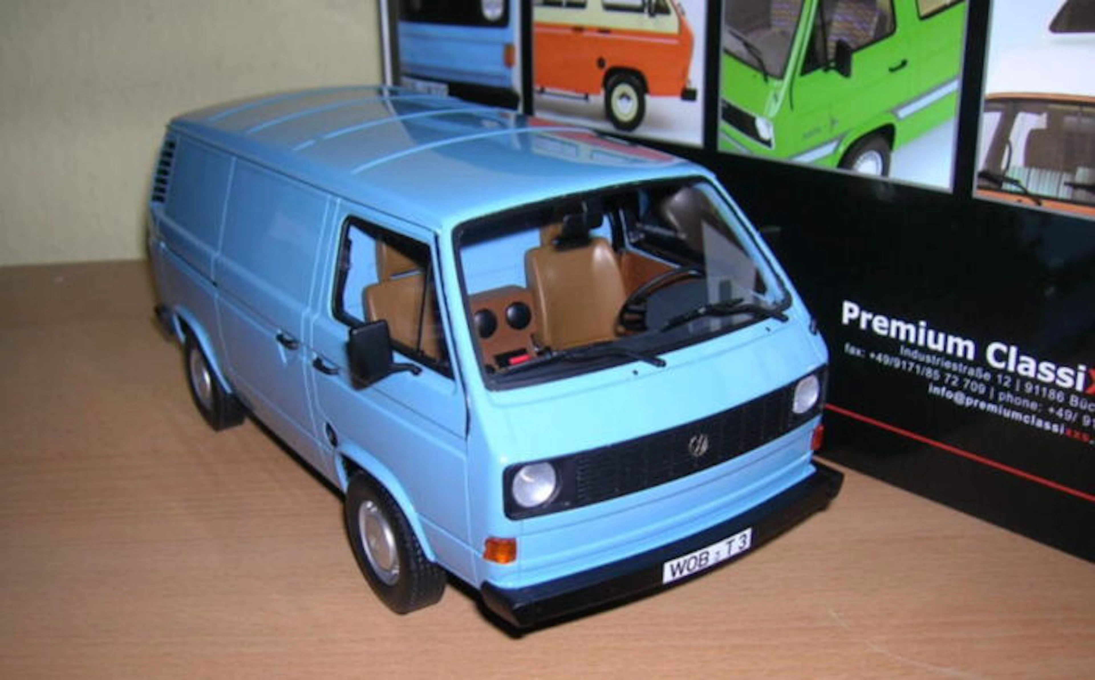 Premium ClassiXXs - Scale 1/18 - VW Volkswagen T3 Van 1979 Light Blue