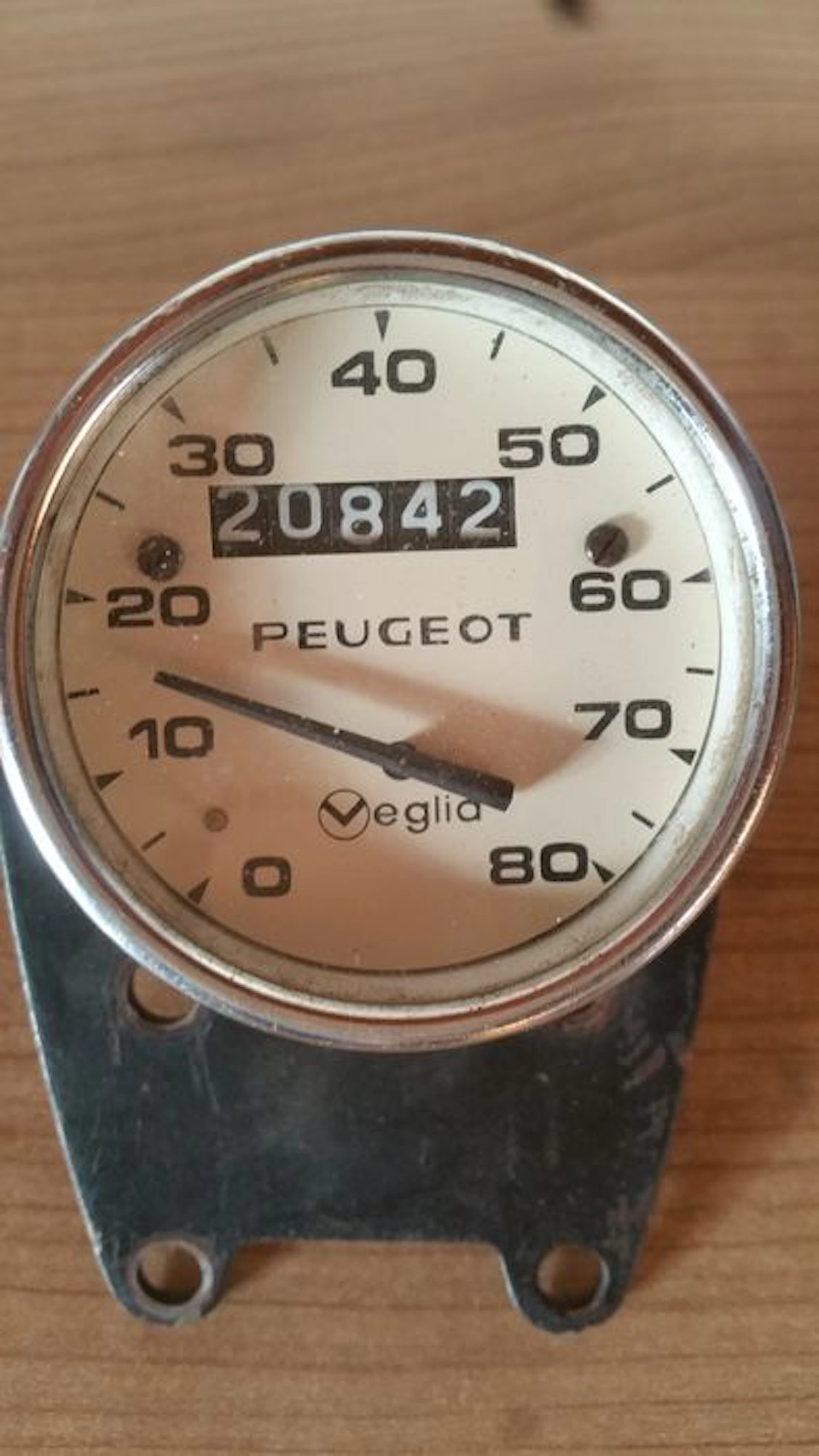 Veglia Peugeot and a Veglia Borletti odometer - 2nd half 20th century