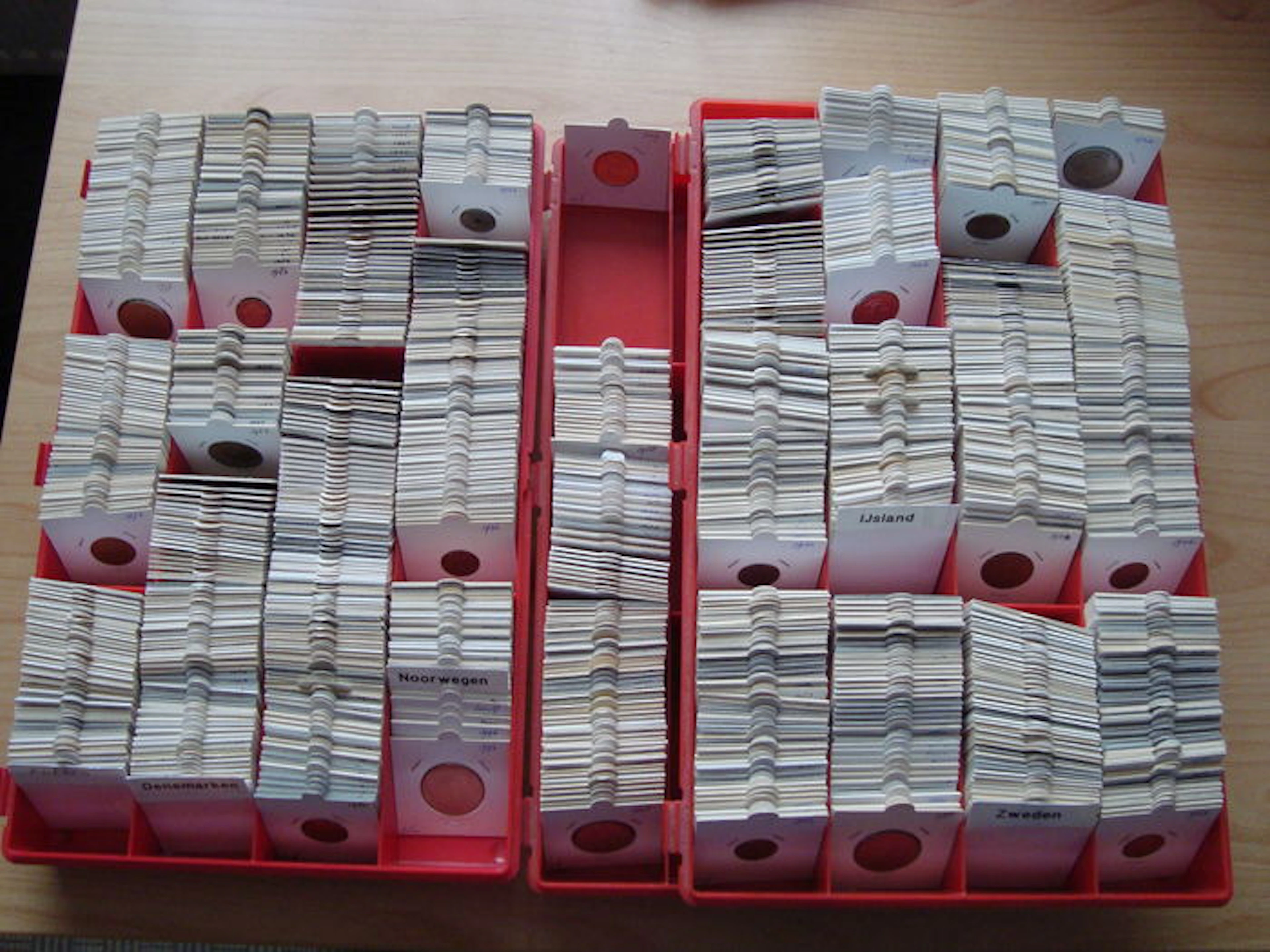 Scandinavia – Batch of various coins (708 pieces), incl. 70x silver in coin holder