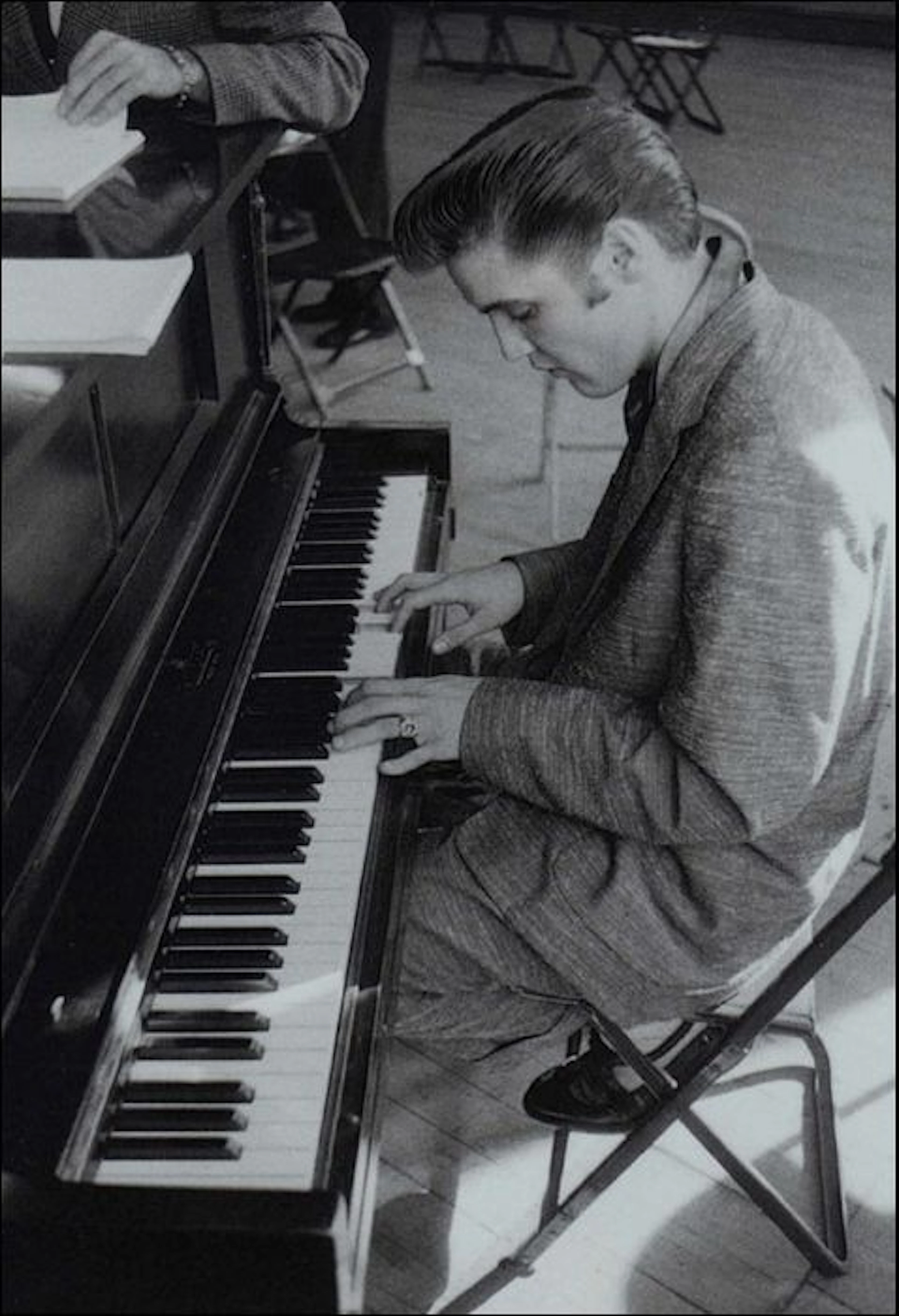 Alfred Wertheimer (1929-) - Elvis Presley - New York - 1956