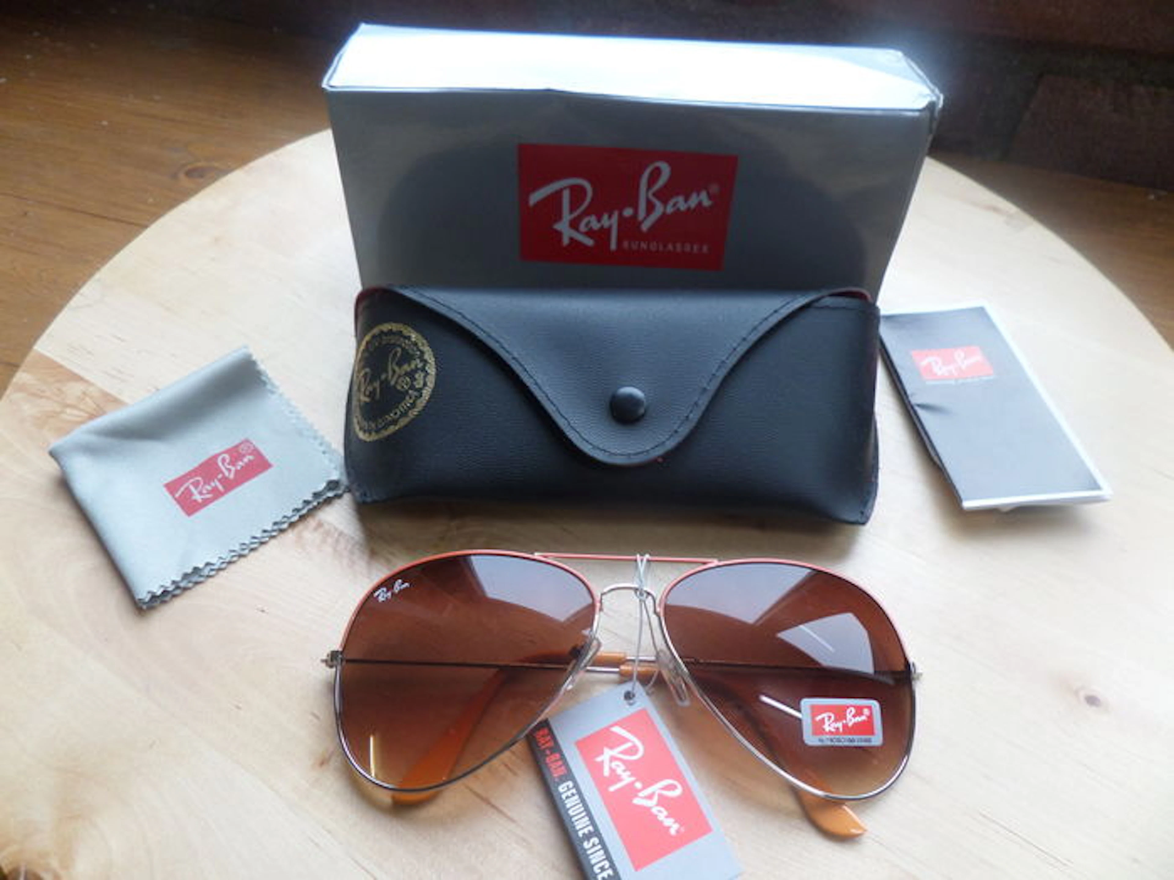 Ray-Ban – Sunglasses – Men's / Unisex