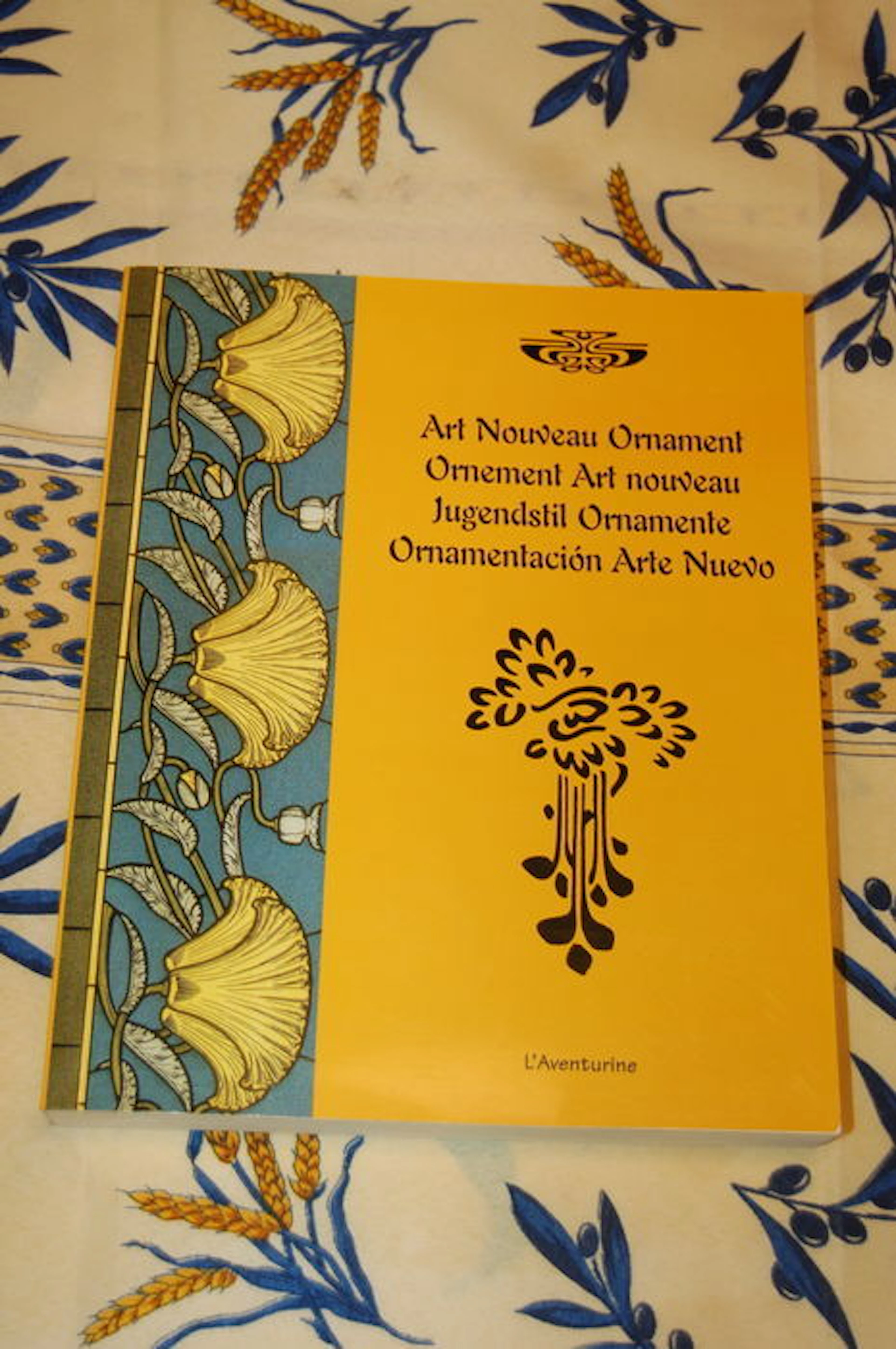 Literature: ' Art Nouveau Ornament '