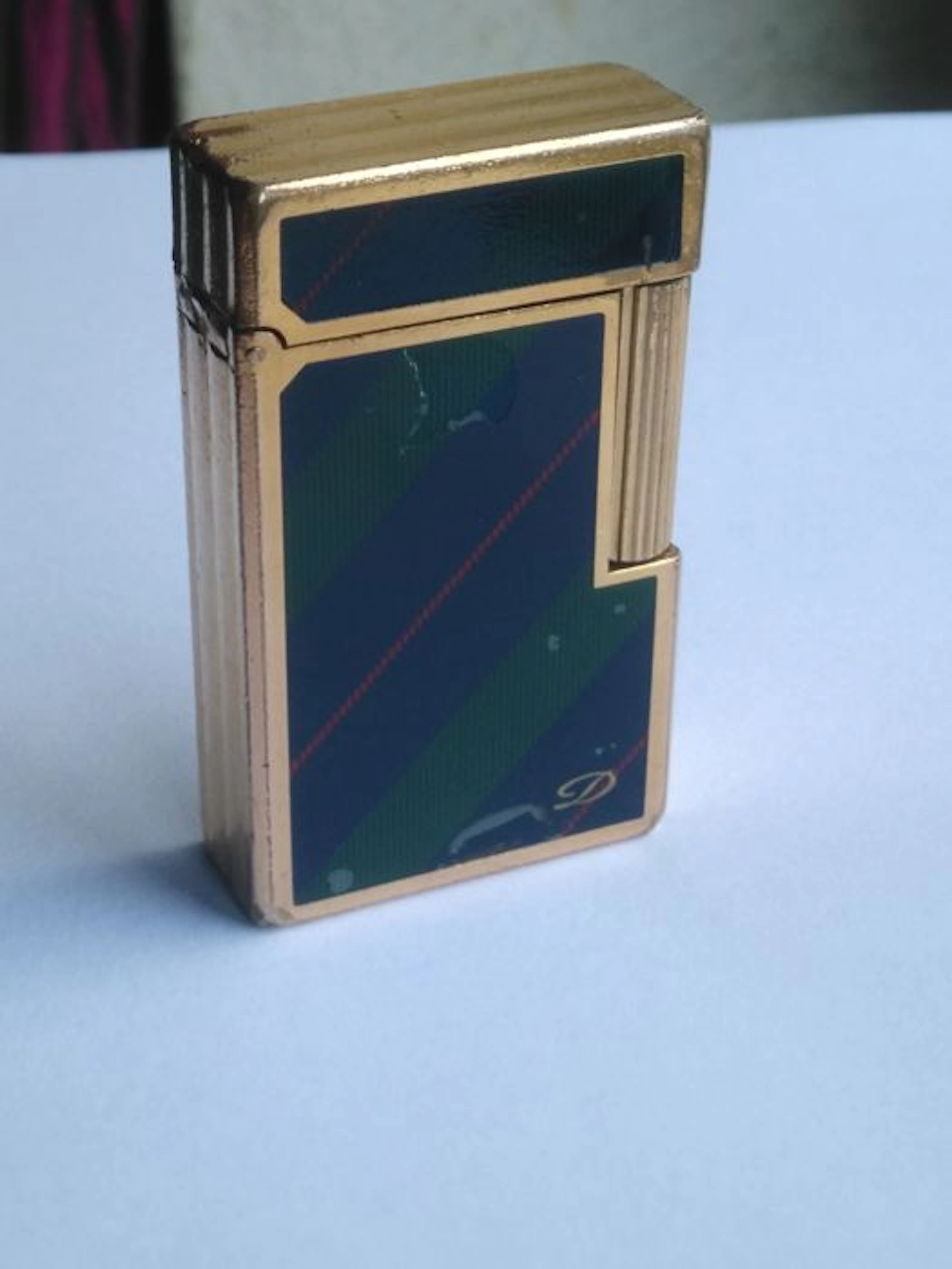 S.T. Lighter DuPont, lacquer "D" Magnum line