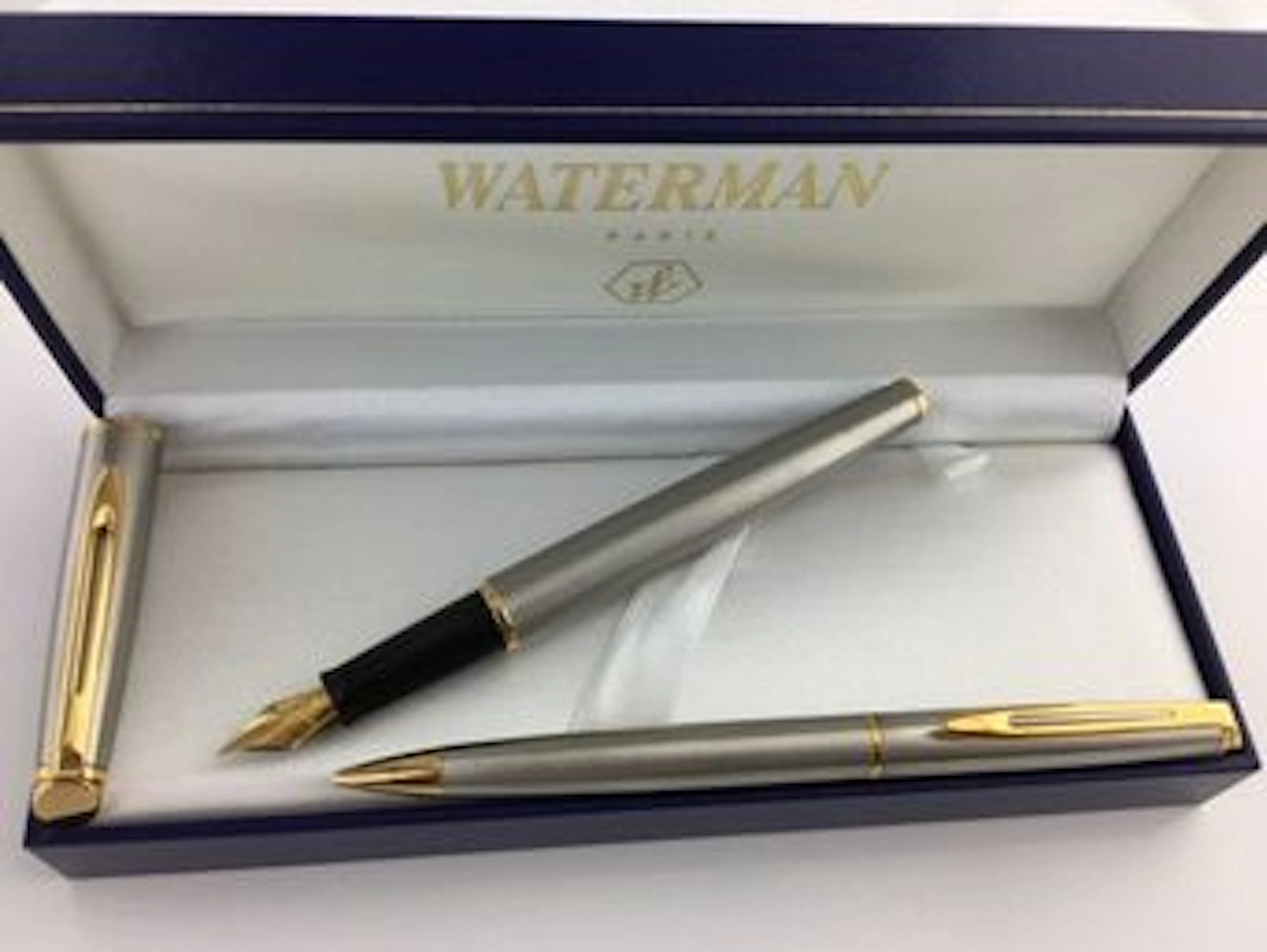 Waterman Hemisphere Steel GT fountain pen + mechanical pencil. Mint Condition.