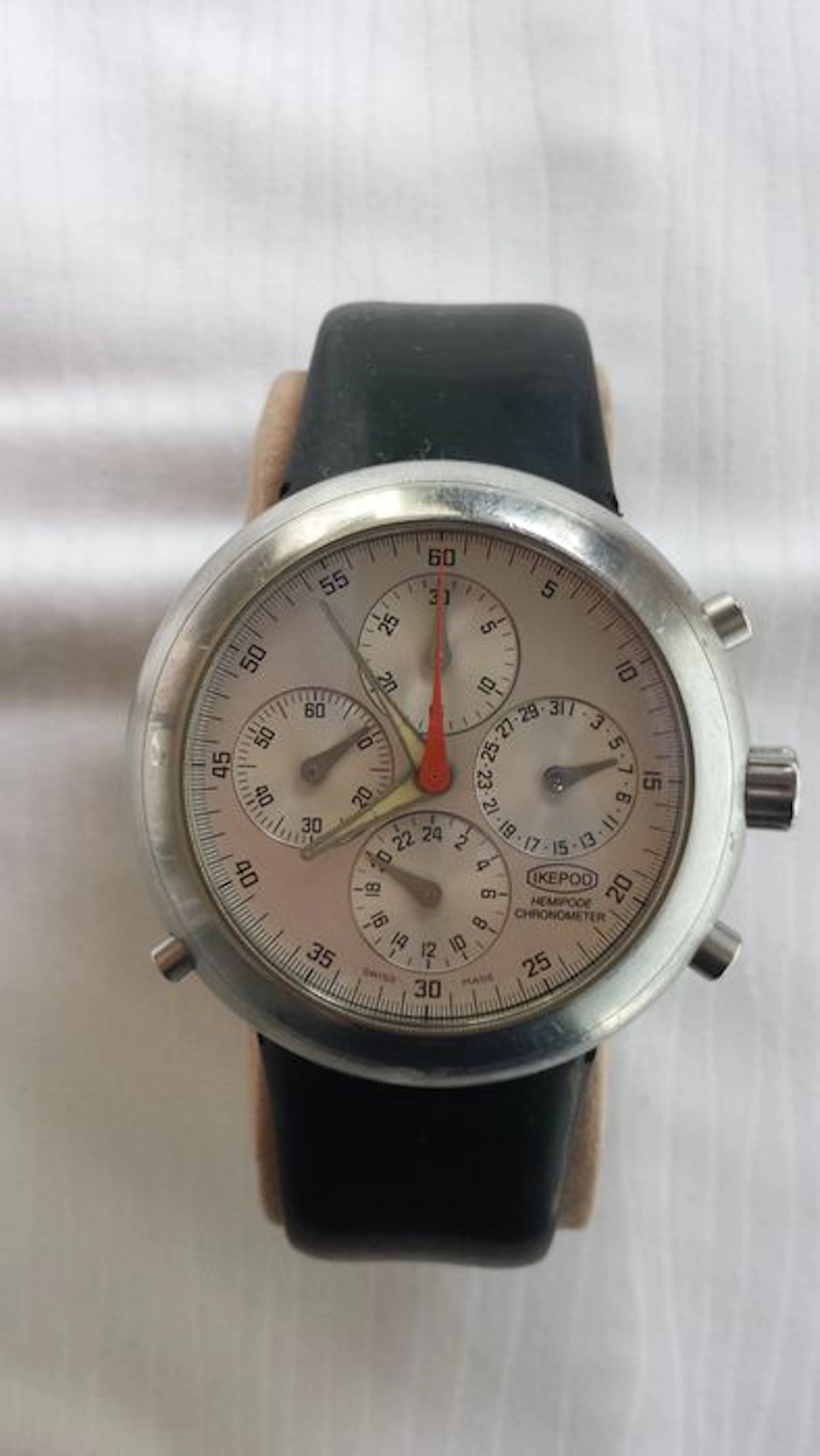 Ikepod Hemipode Chronometre Chronograph / Limited Edition marc newson 0957-9999.
