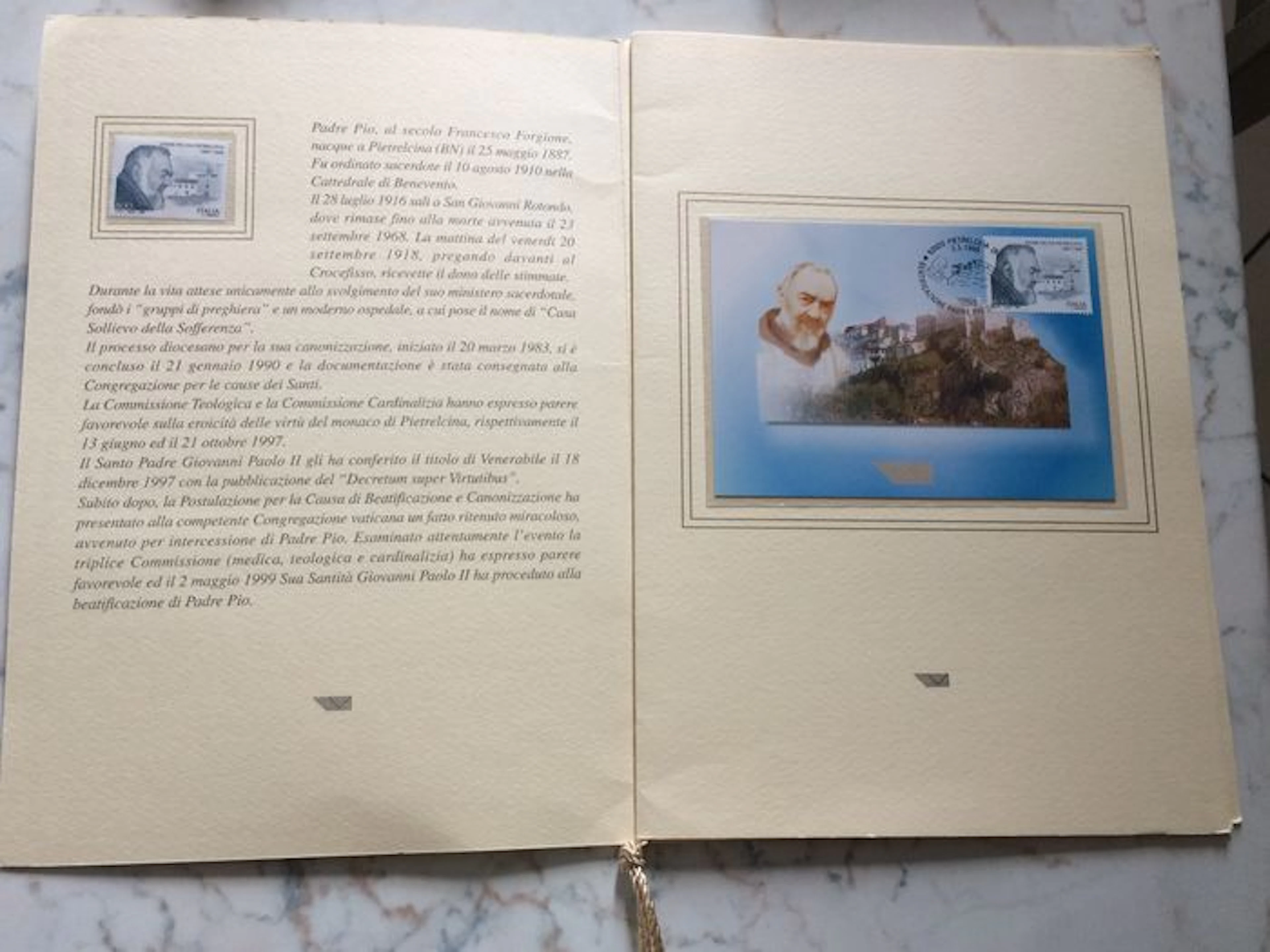 Collection of FDC - Stamps - Envelopes - Booklets and Folders