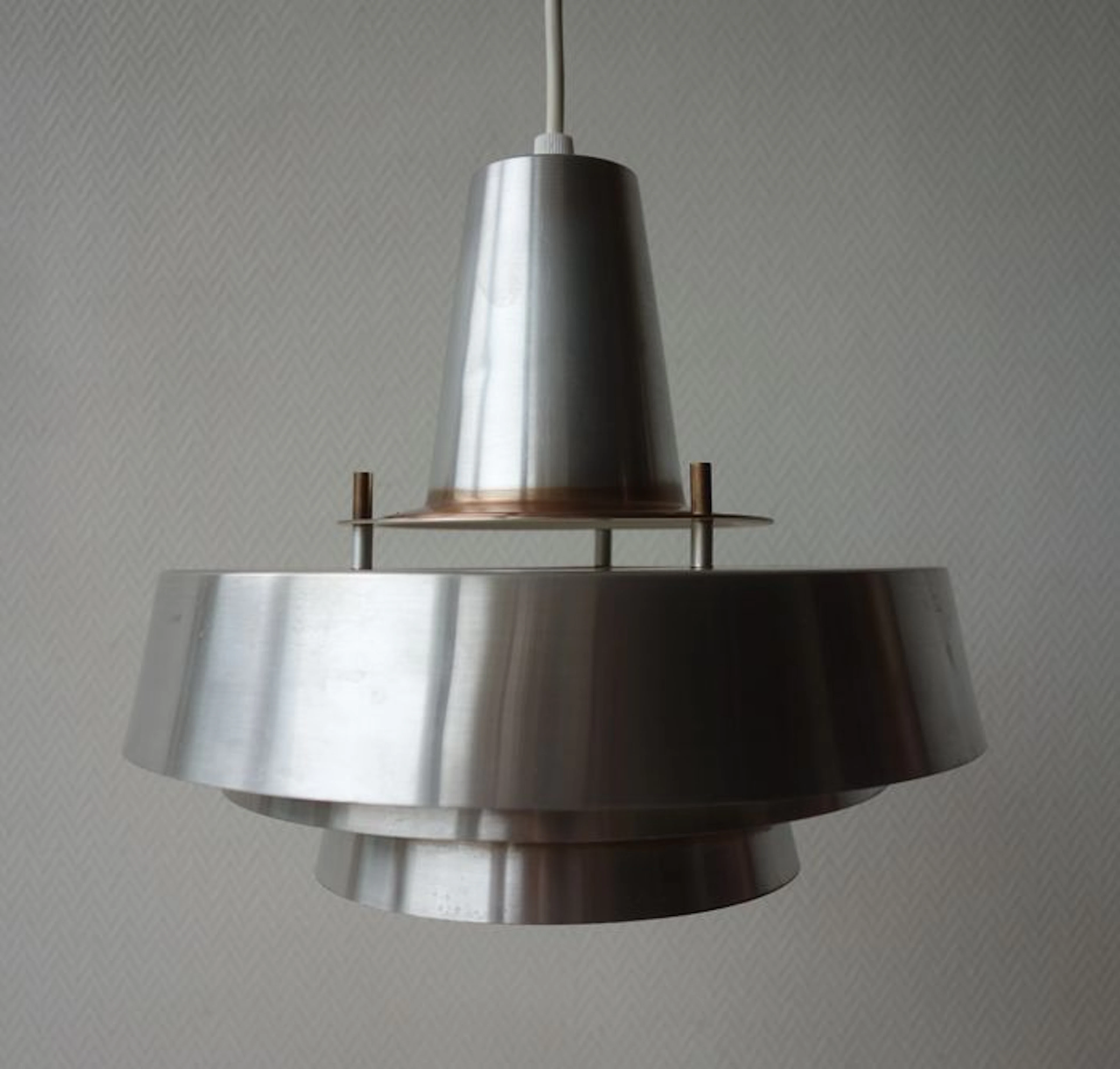 Unknown designer - aluminium Space Age disks ceiling light.