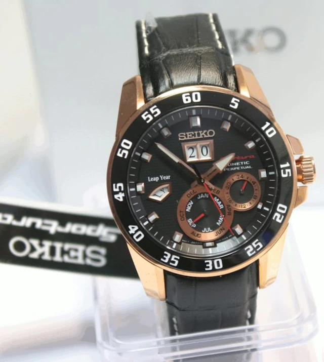Seiko Kinetic Perpetual 100m (10 ATM) – men's wristwatch, never worn