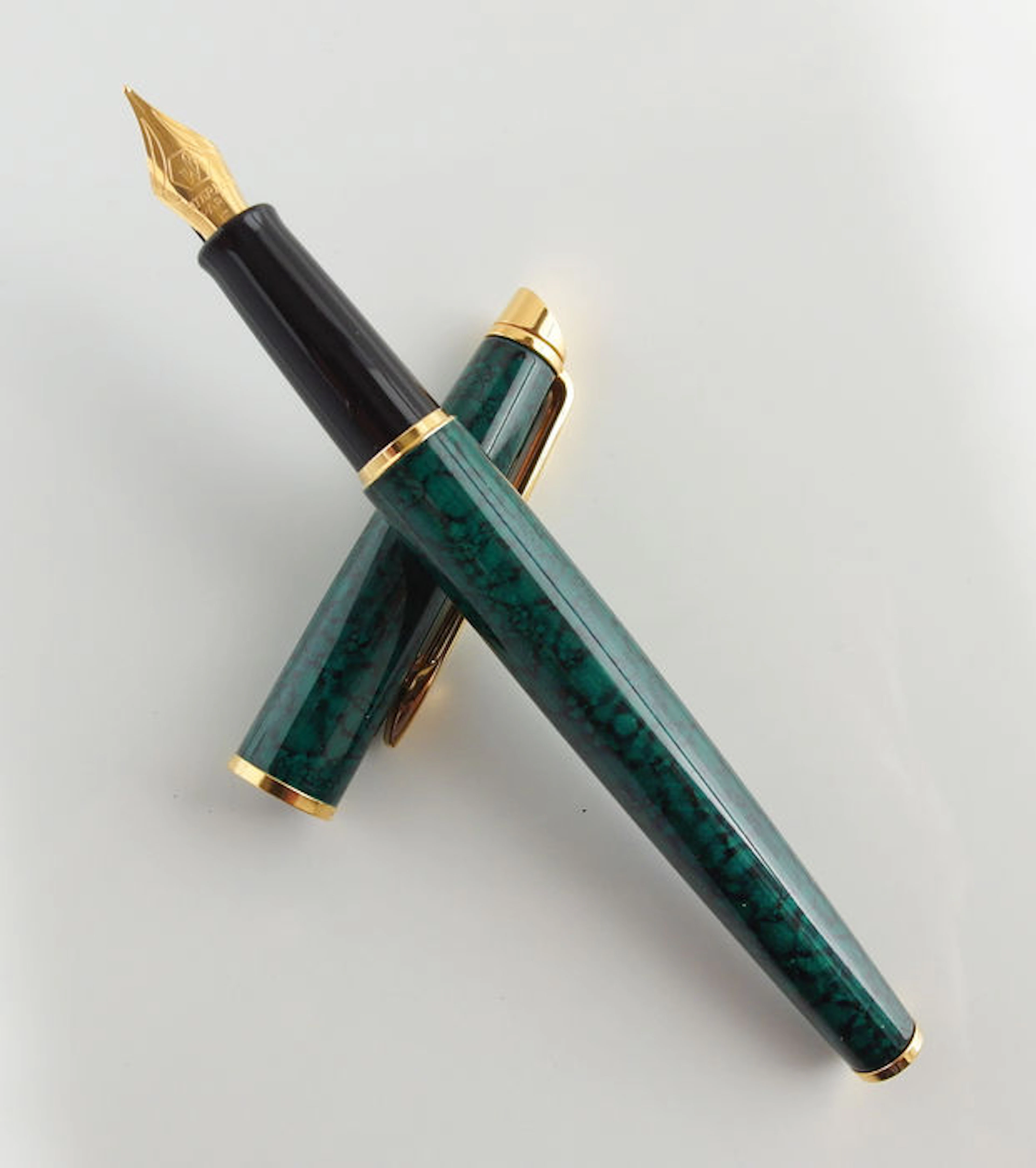 Waterman Hemisphere: green marble fountain pen