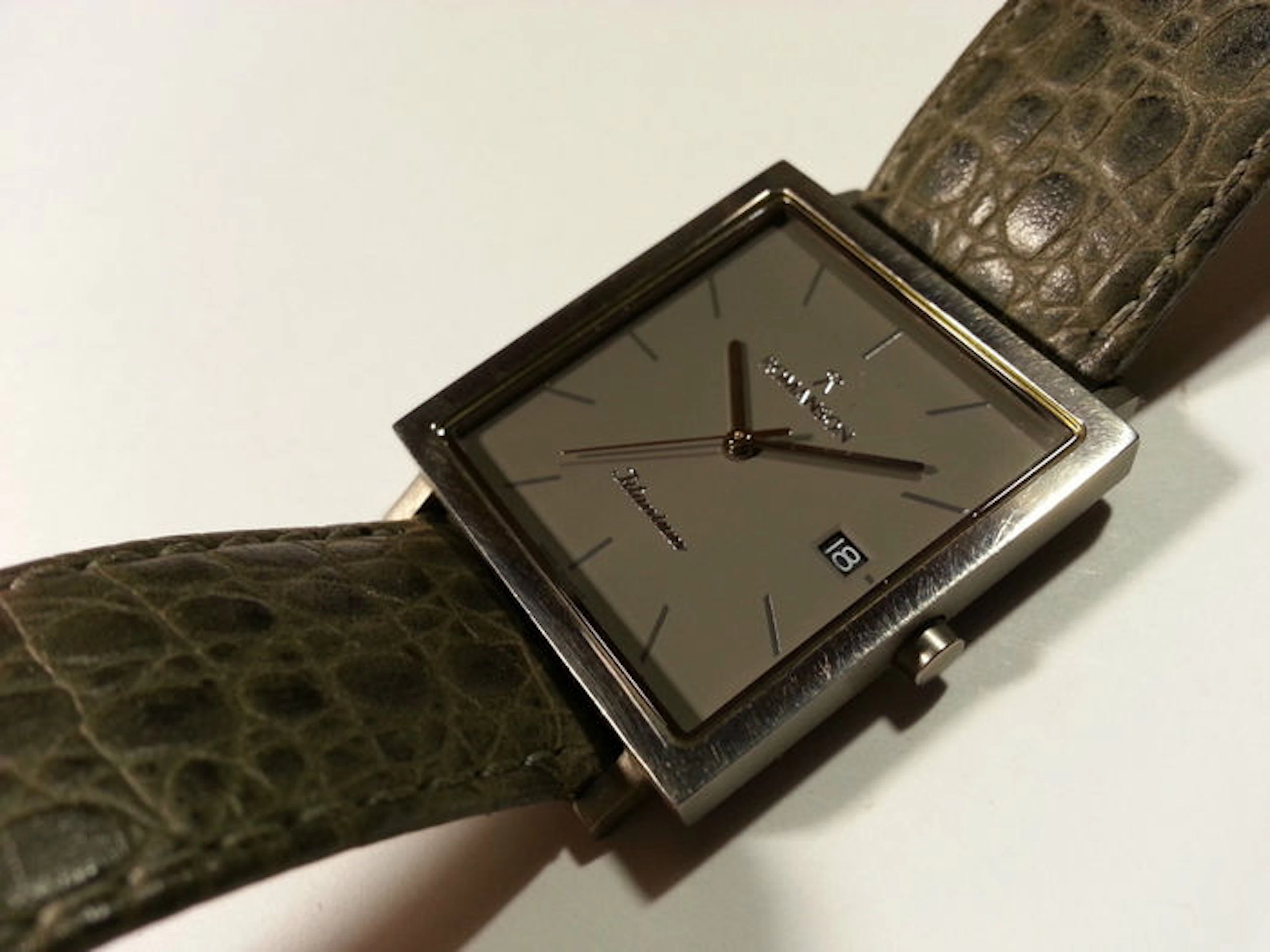 Romanson men's quartz watch in beautiful condition, '90s