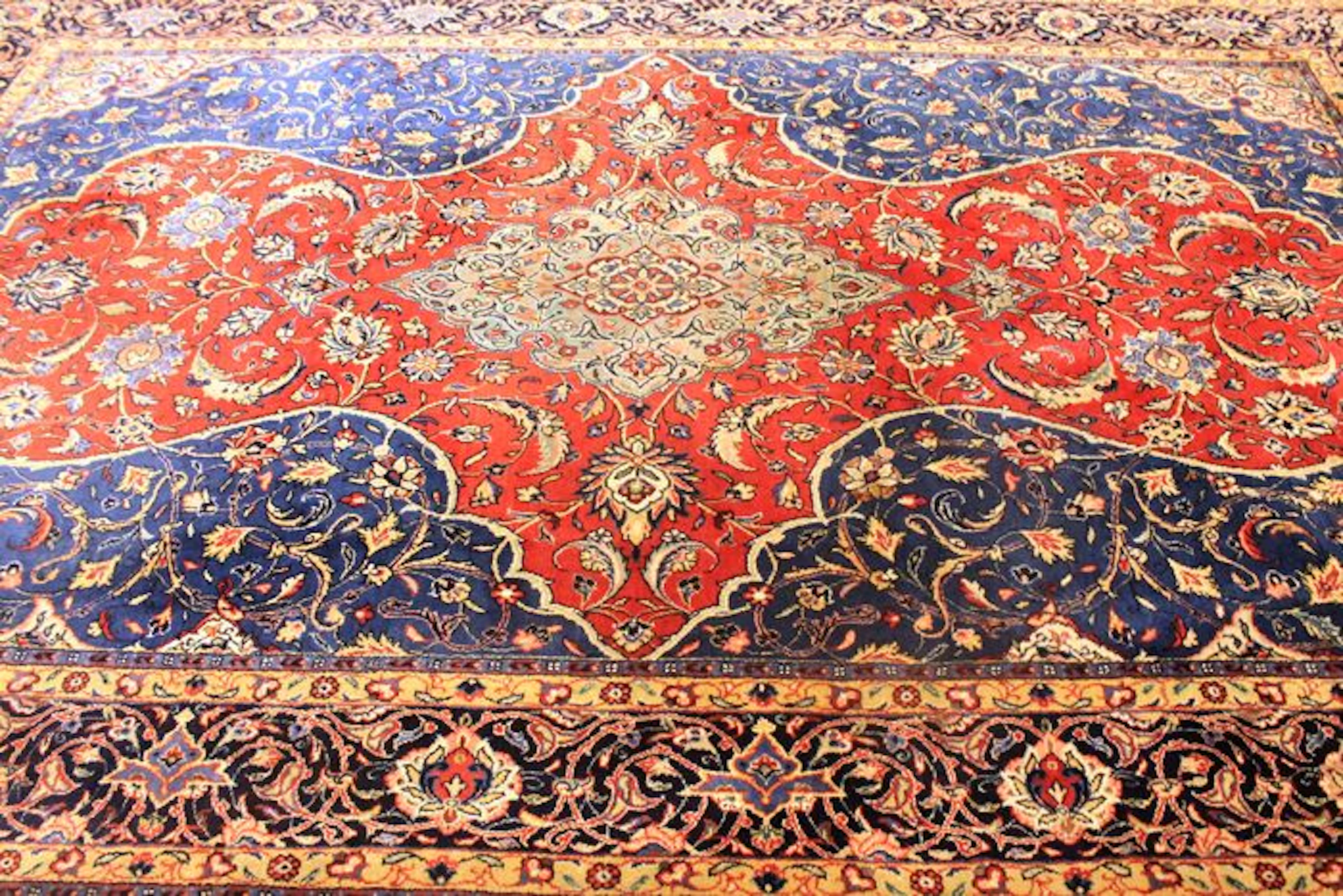 Selten Schöner Alter Persischer Teppich Ghom Made in Iran um 1970 Korkwolle Pflanzenfarben 220X350cm