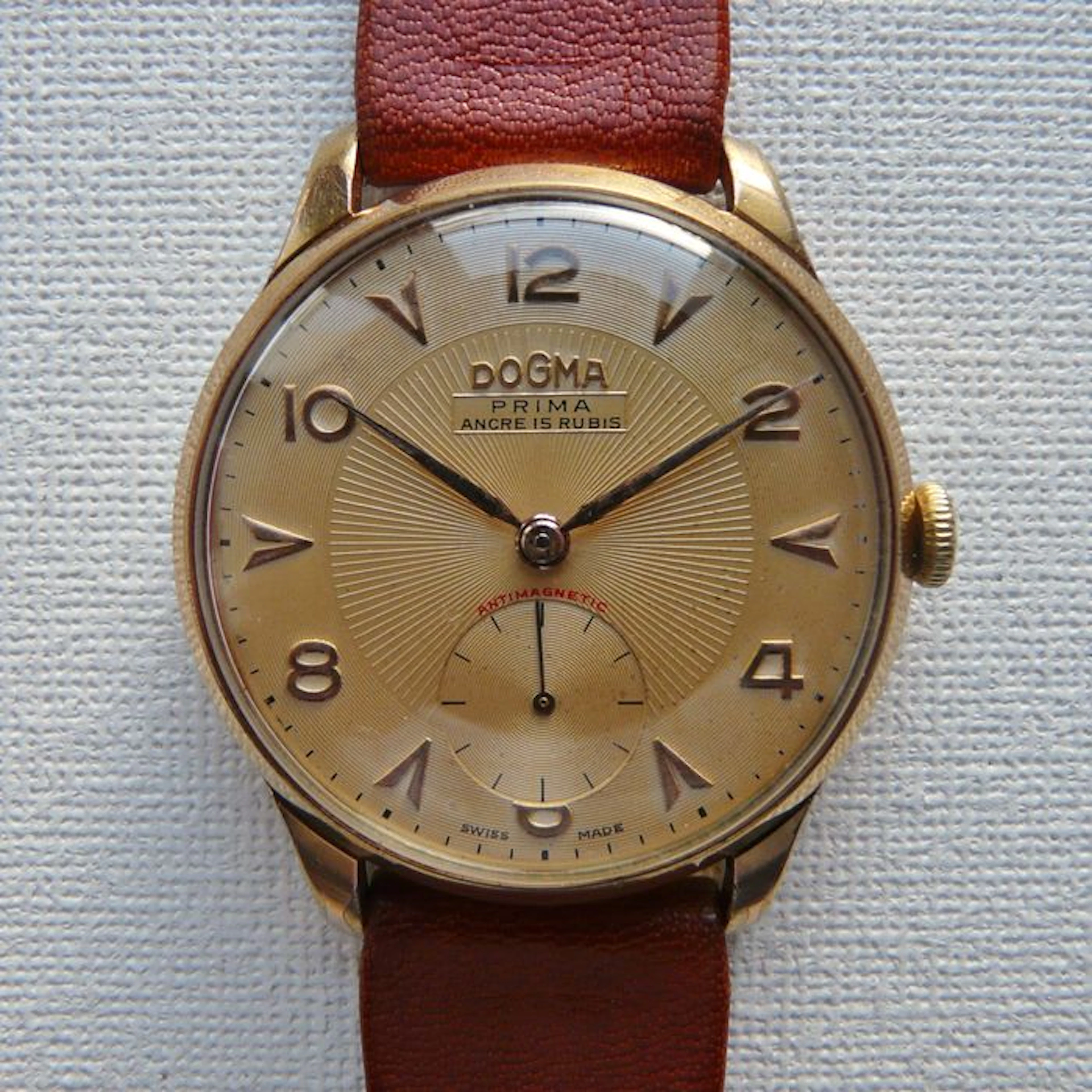 DOGMA Prima Man's Dress Wristwatch Circa 1942