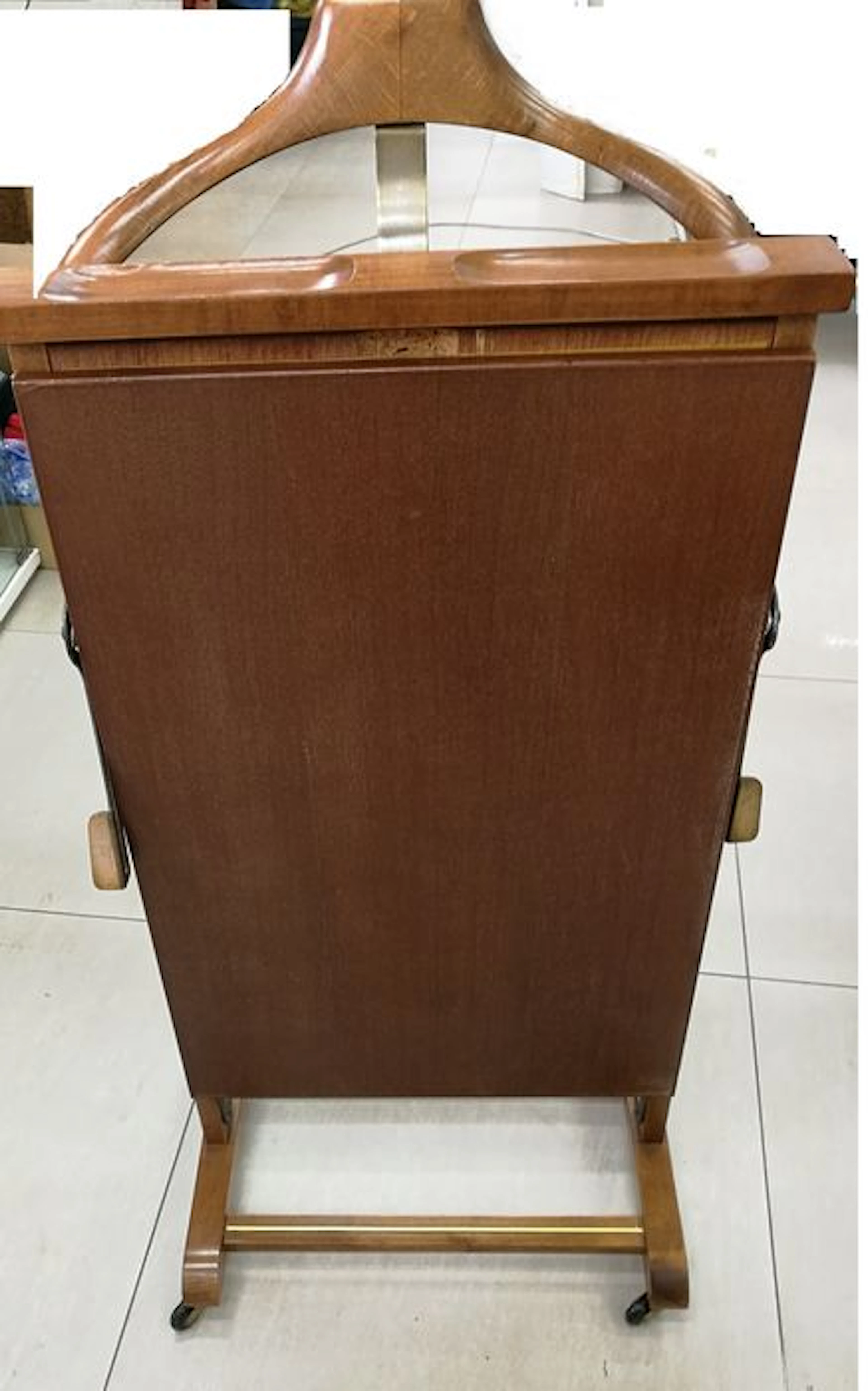 Ico Parisi for the Reguitti Brothers - Valet stand
