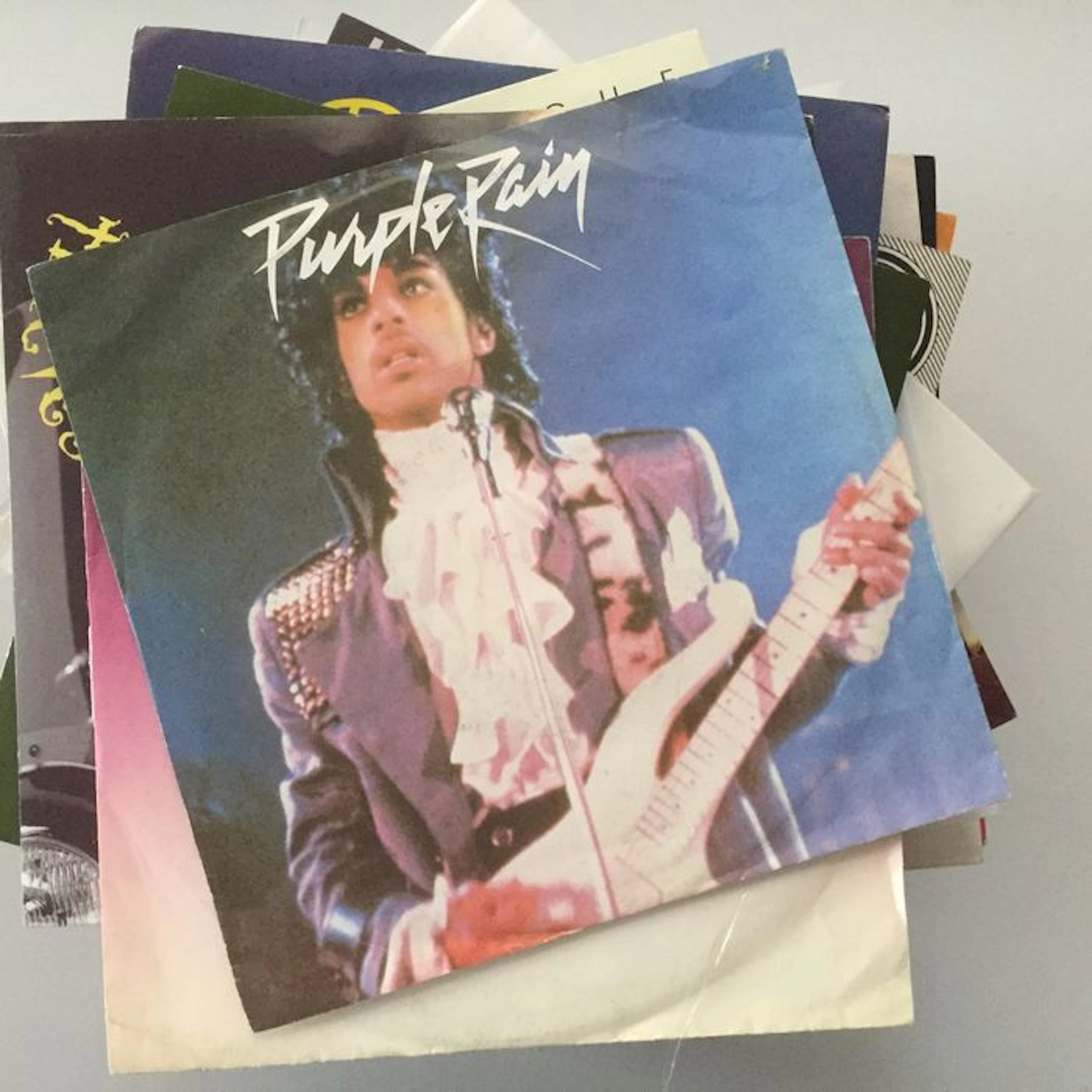 Madonna, David Bowie, Prince, Kim Wilde, Duran Duran, etc, etc, top collection of circa 70 (mainly) 1980s 7inch singles and EPs