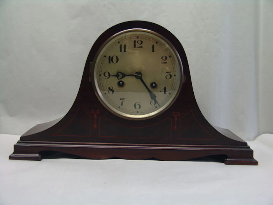 English fireplace clock B.H.A. Reliance, London - around 1920