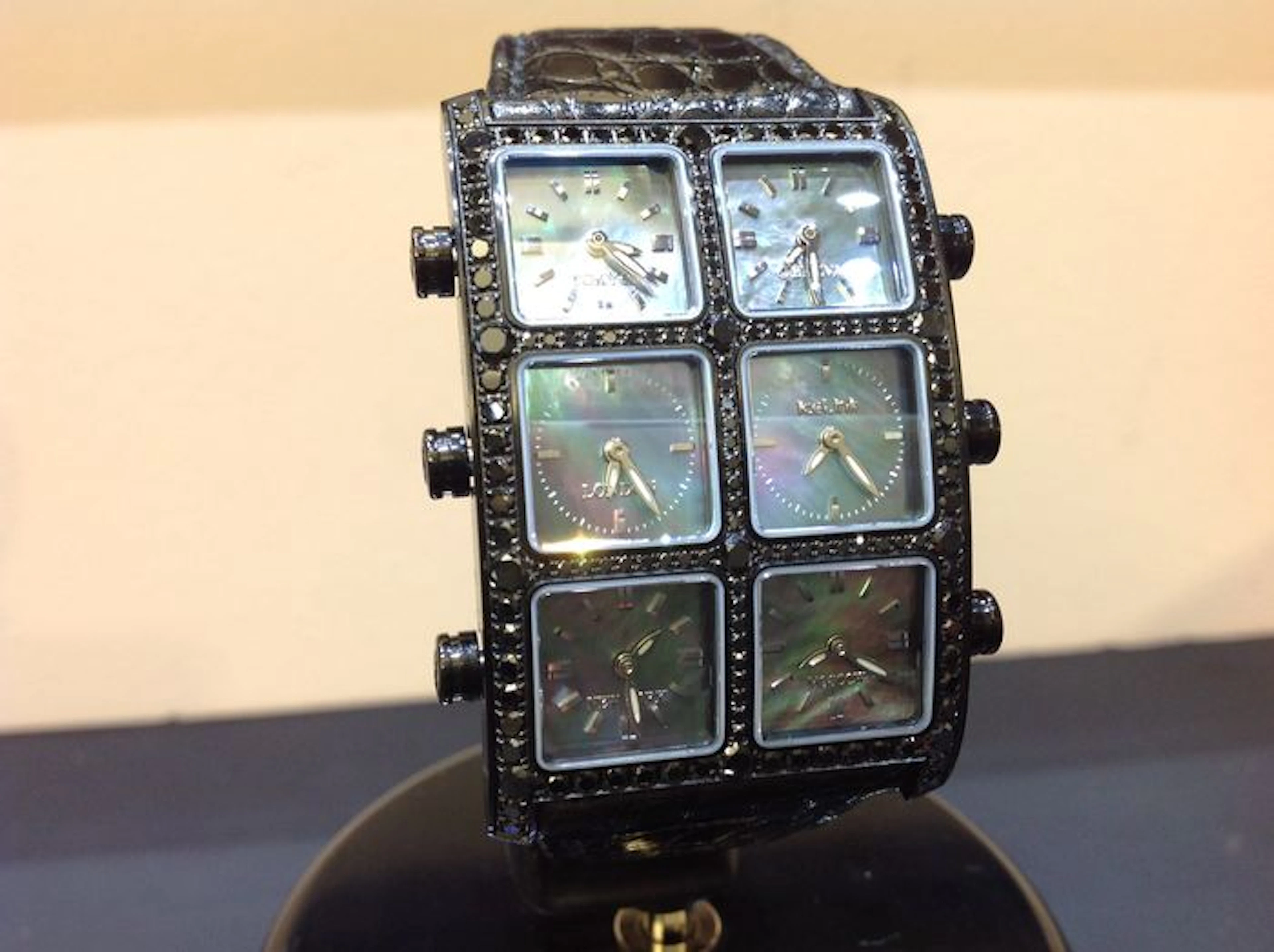 Icelink Senator Black Mother-of-Pearl dial Black diamonds New Watch