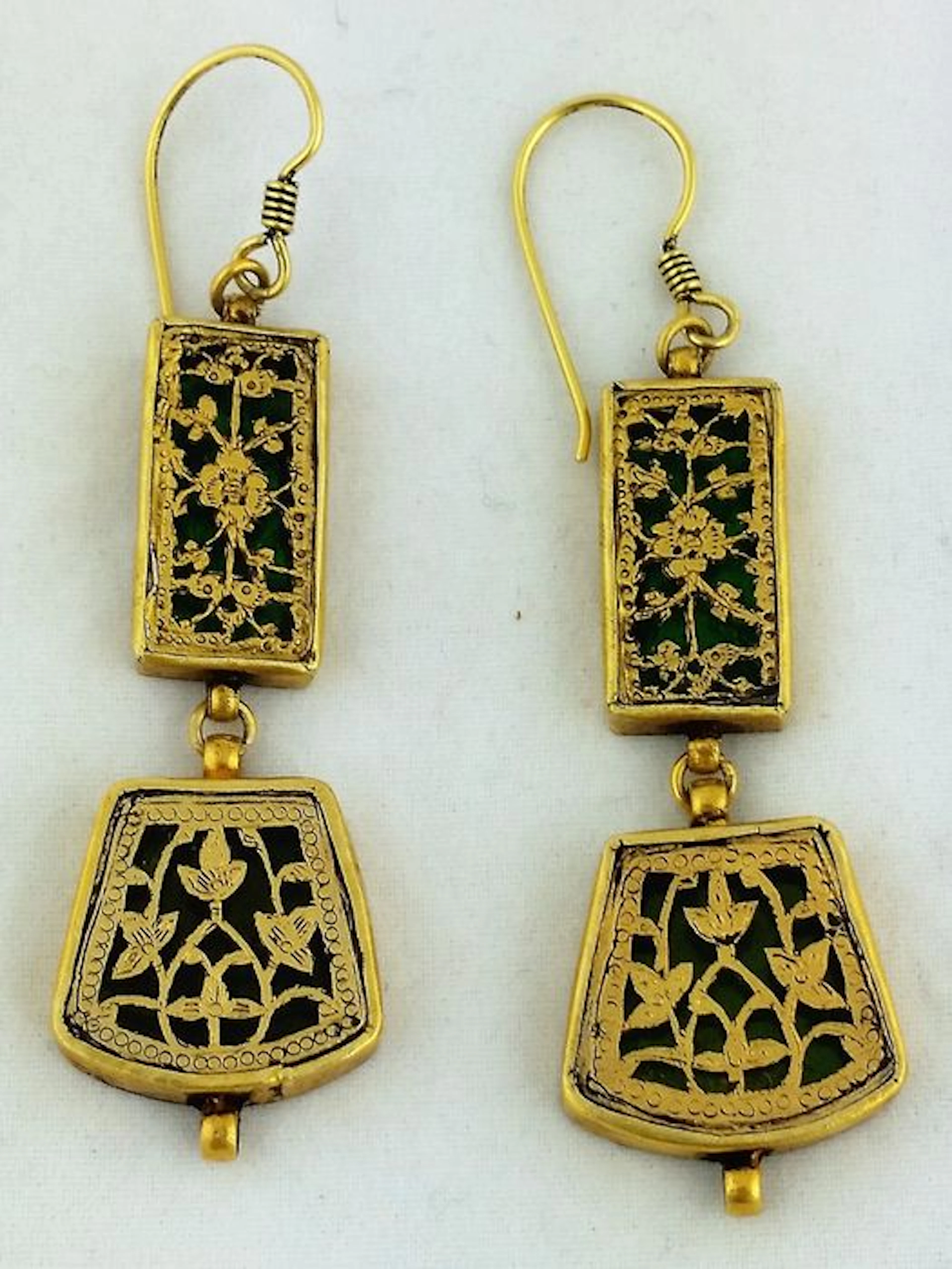 Orecchini con antichi elementi Thewa - 22/24k - India -Fine XIX-inizio XX