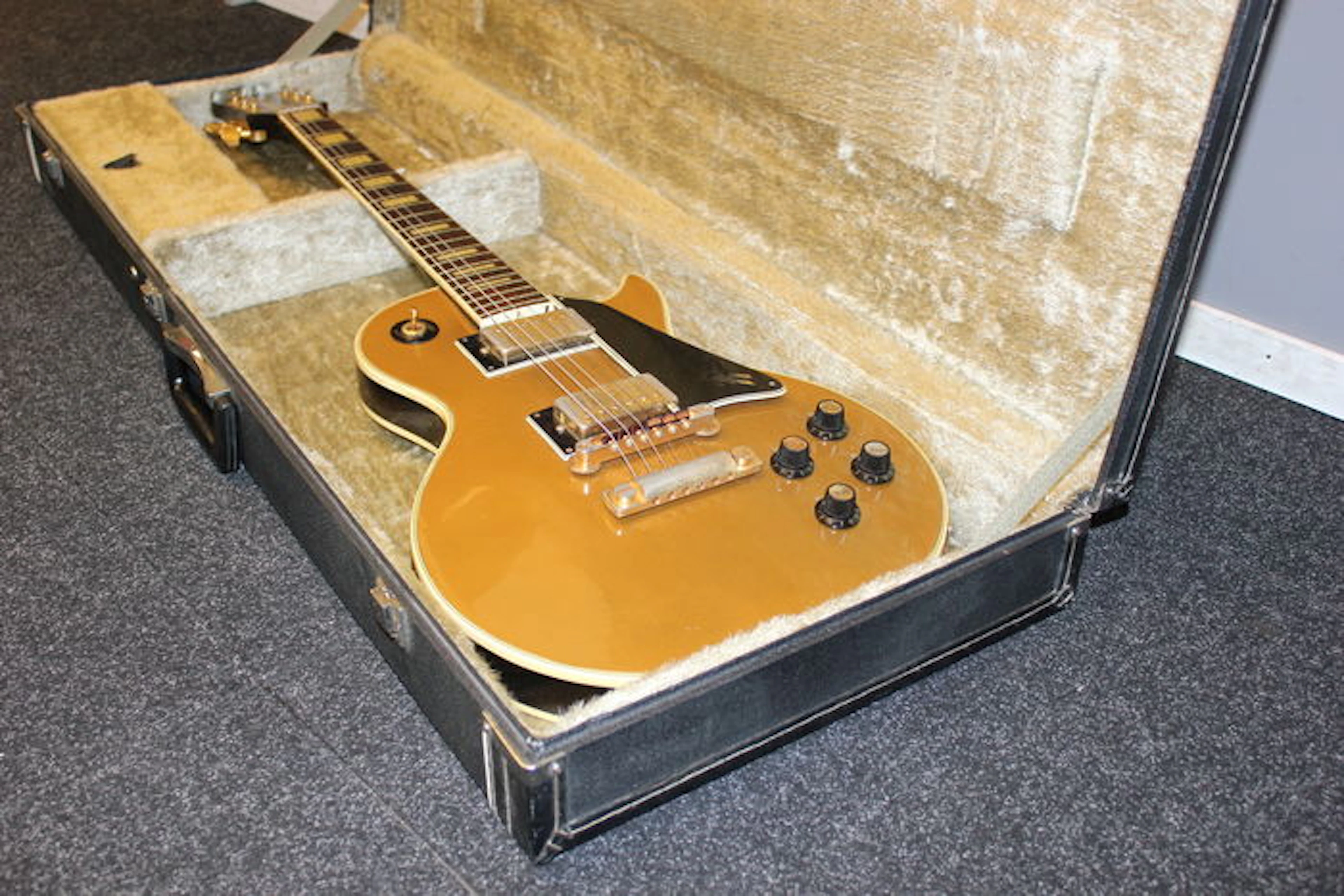 Klira guitar - LPmodel, Vintage 1970s