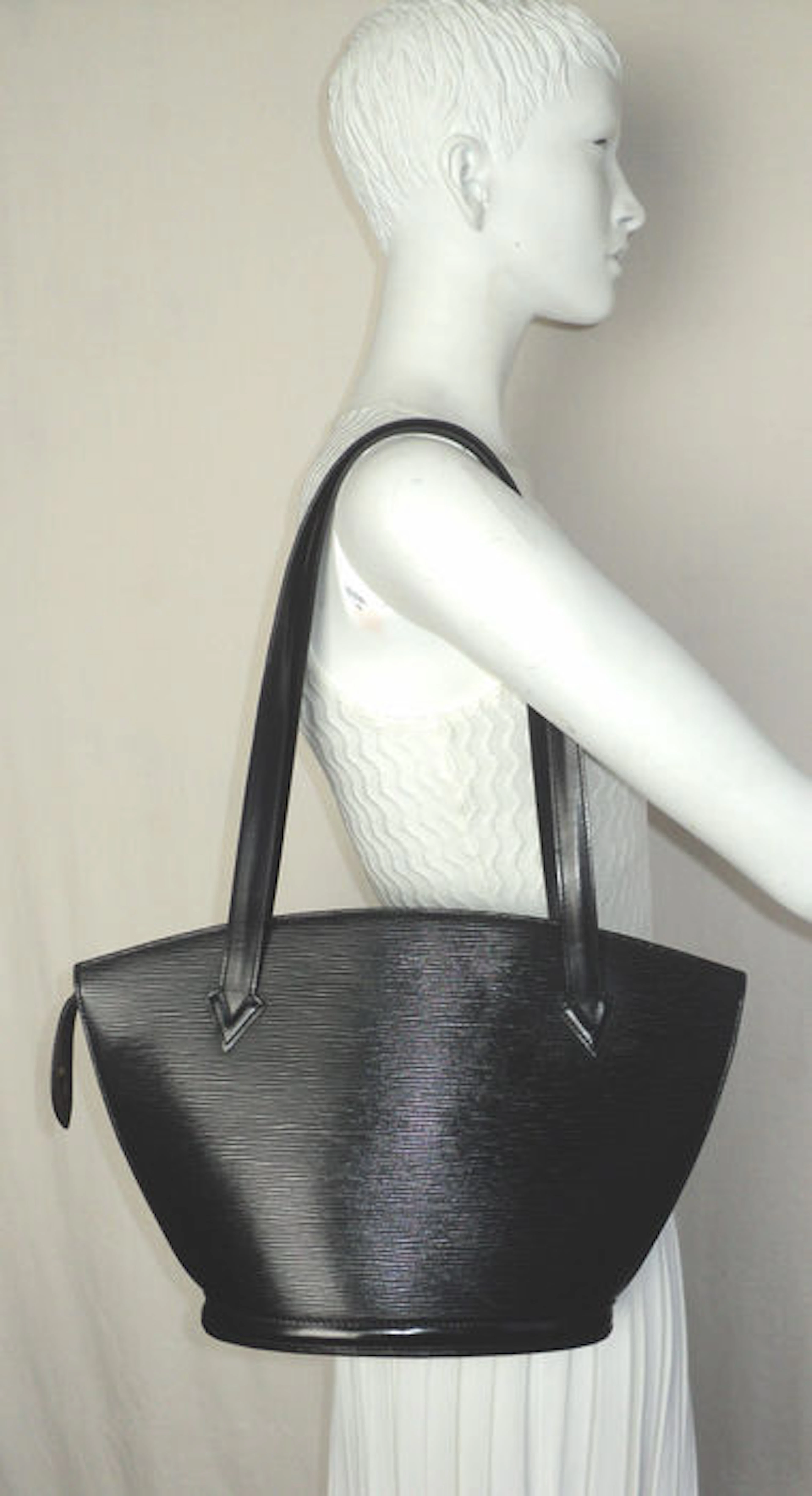 Louis Vuitton - St. Jacques PM Hand Bag