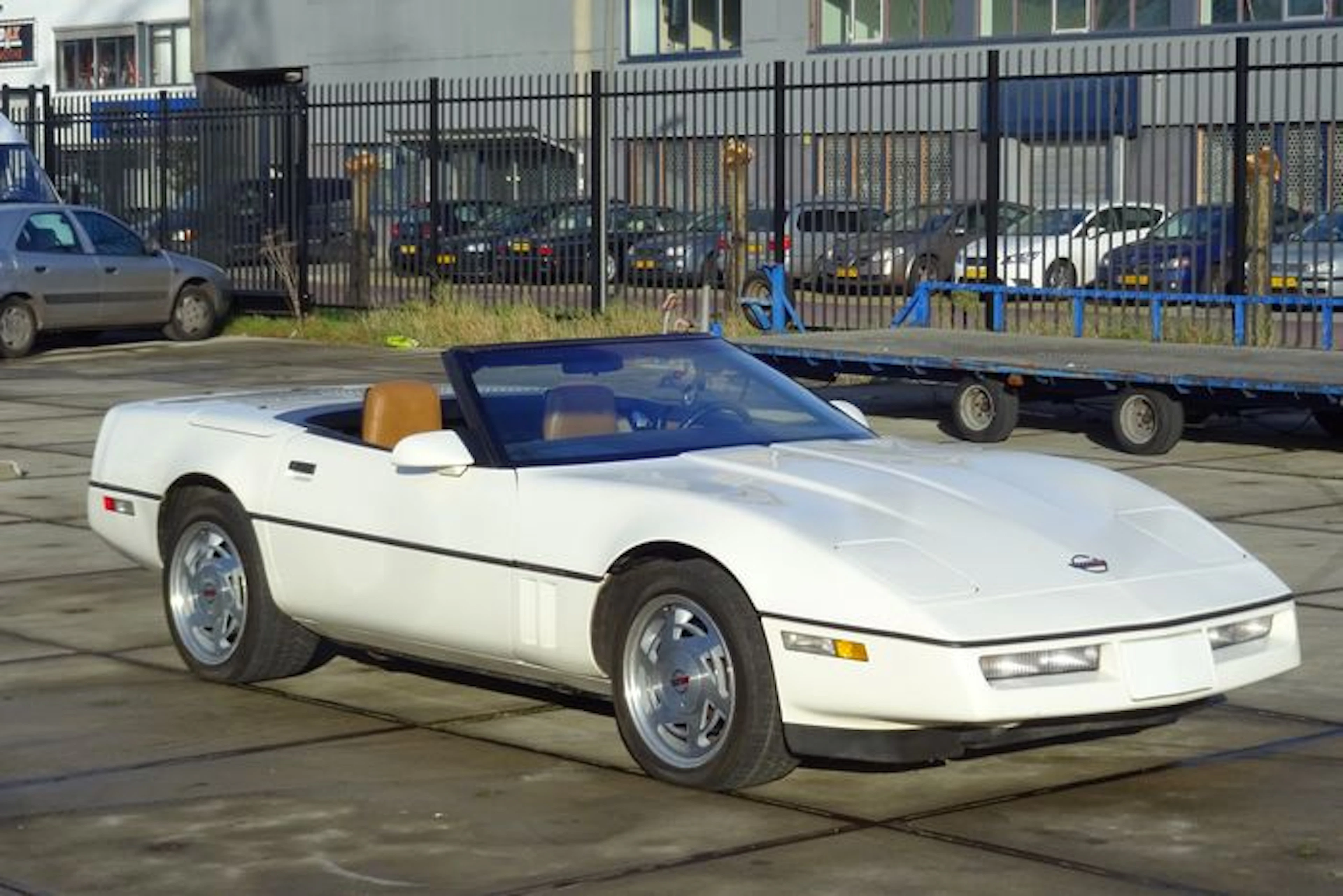 Chevrolet - Corvette Tuned Port-Injection 350CI V8 Convertible - 1988