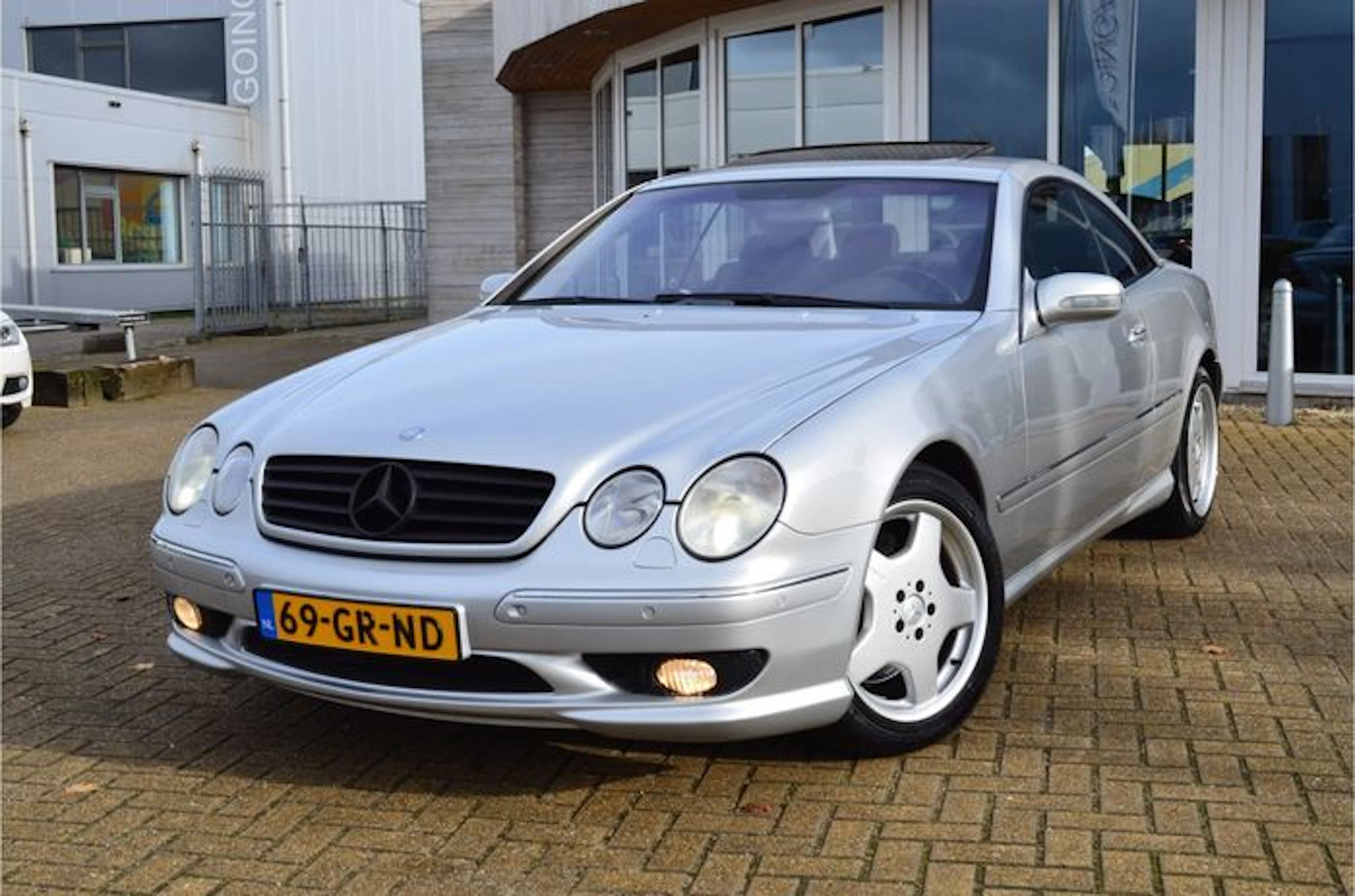 Mercedes-Benz - CL-Class 55 AMG 360hp - 2001