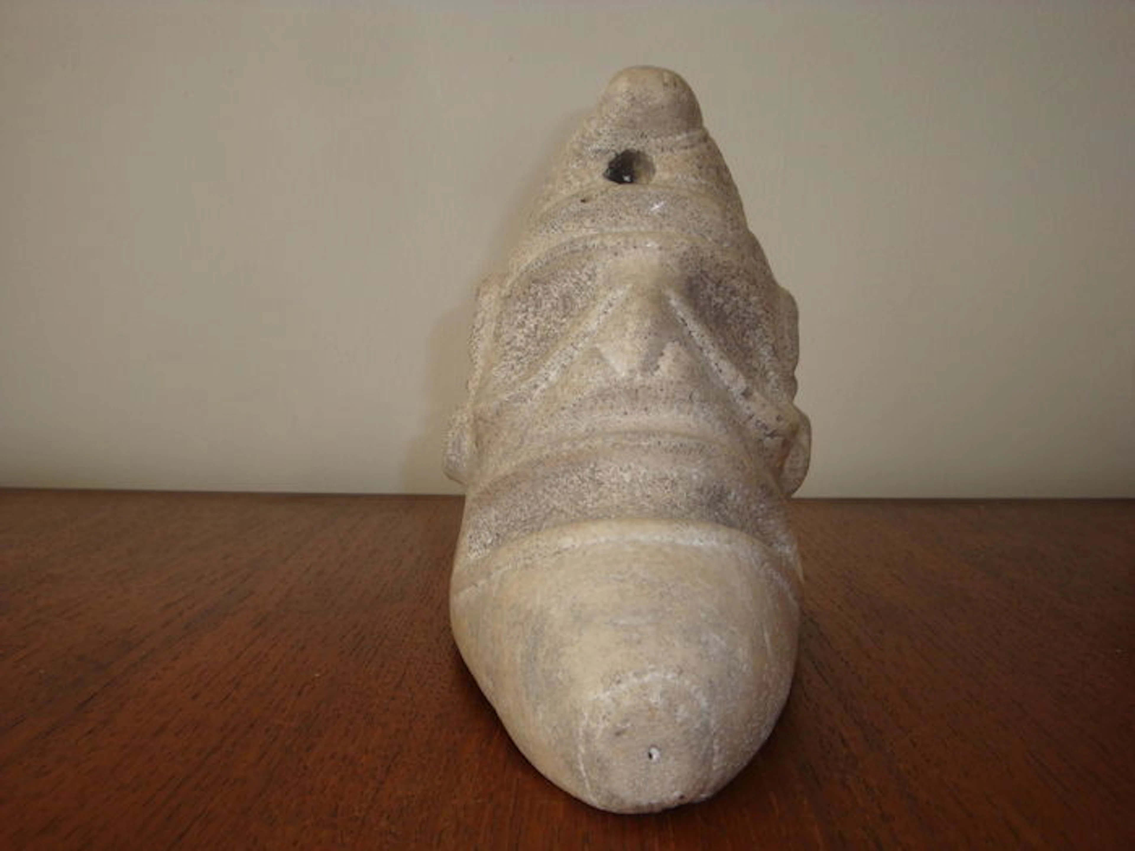 Taino Trigonolithe fossilised stone or coral - 260mm x 160 mm x 90 mm