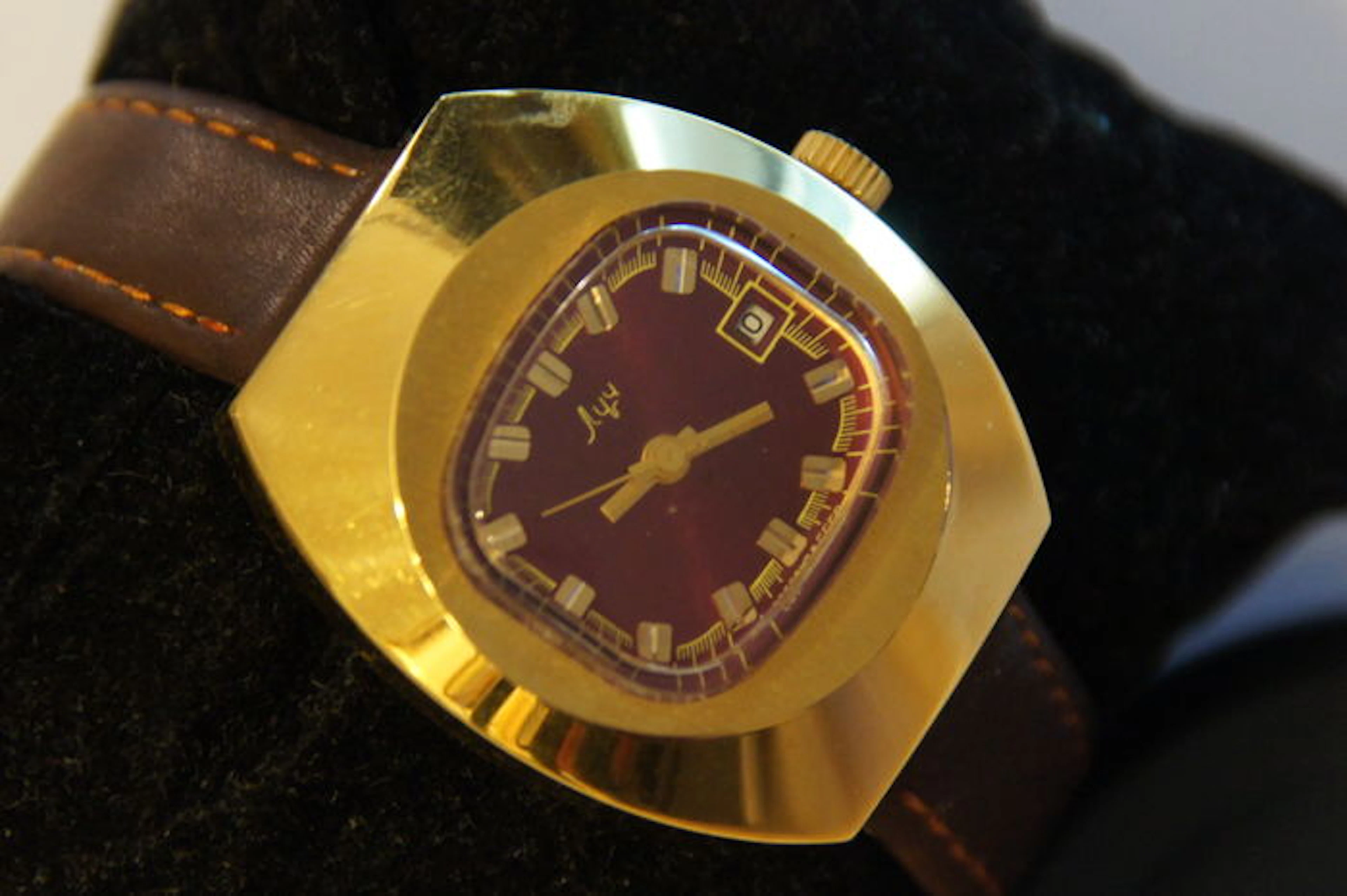 Luch watch - women's watch - from the 70s