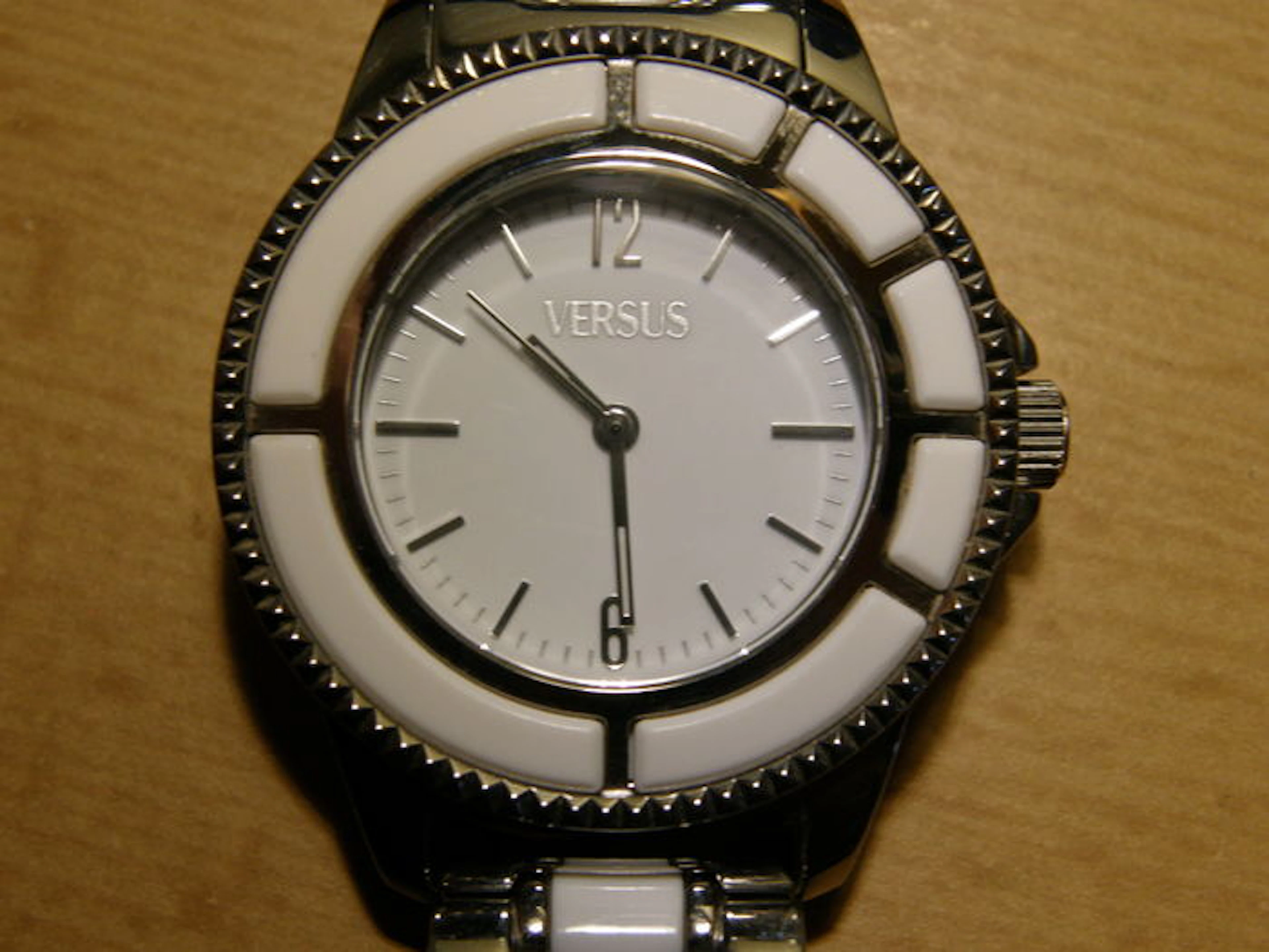 versace women's "versus" white ceramic and stainless steel wrist watch model: AL13SBQ801