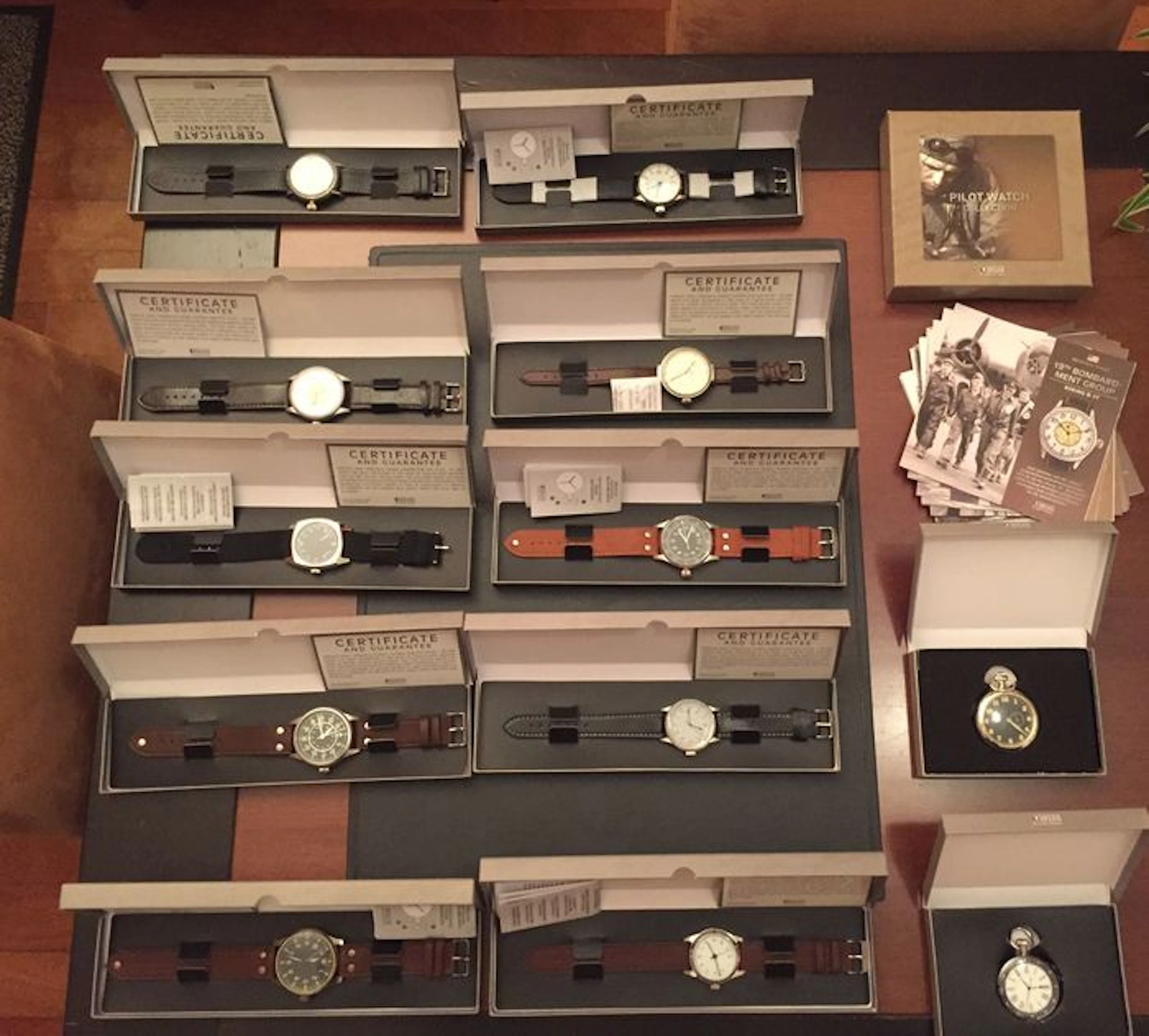 Lot of 12 pilots' watches – Atlas collection – WWII