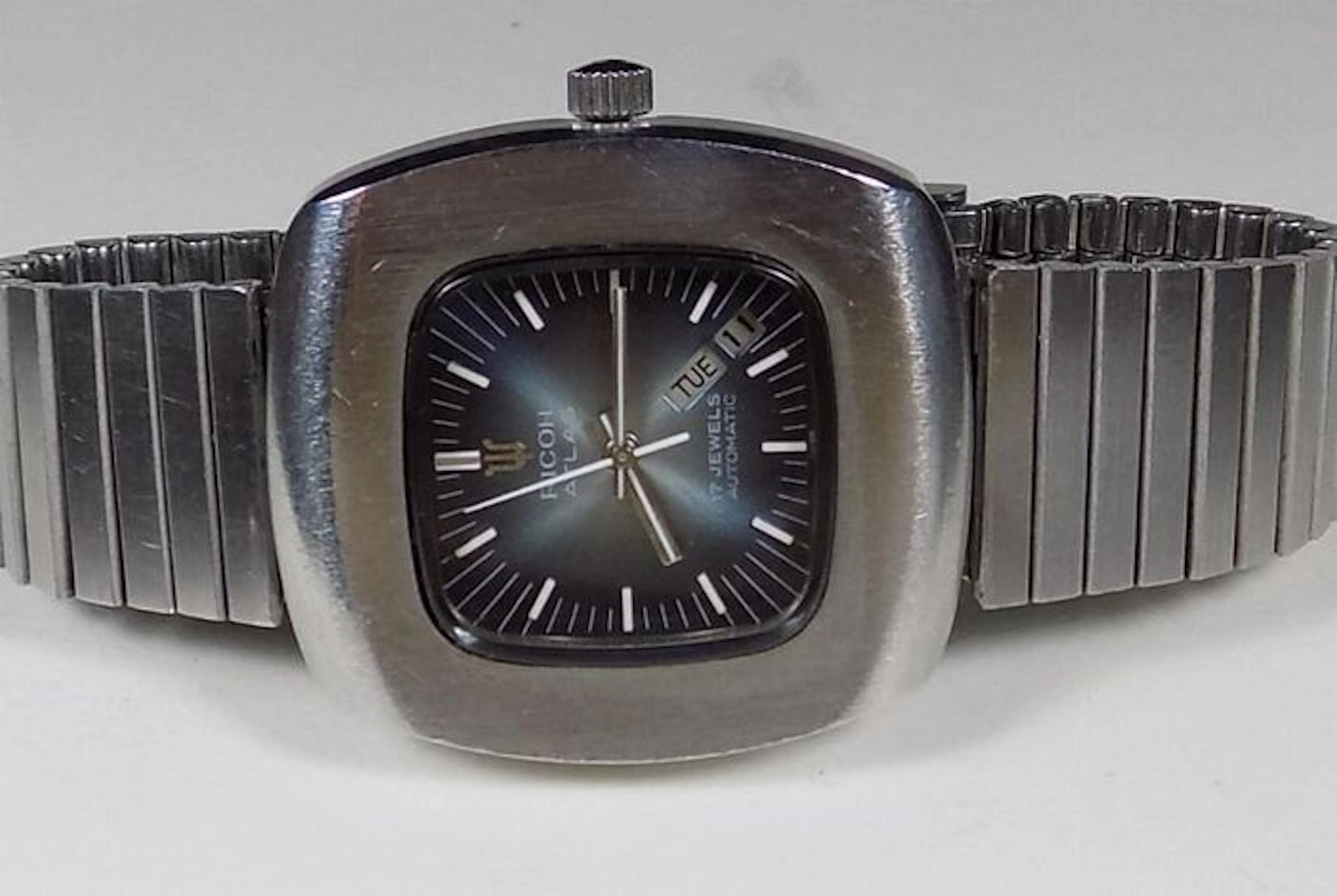 Ricoh Atlas - Vintage Japan - Nice Shadow TV Dial - 1970's - Men's Wristwatch