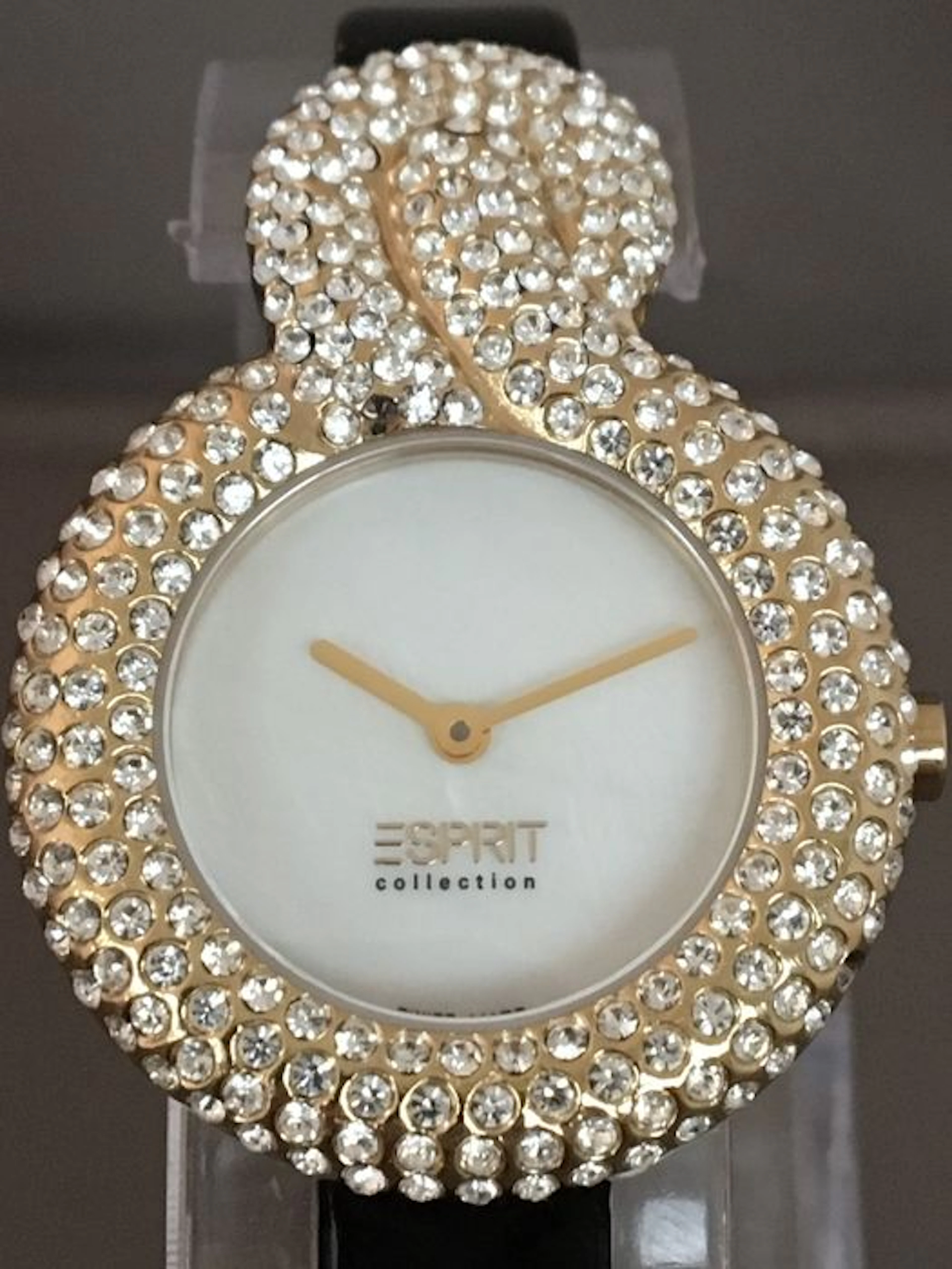 Esprit Women's wristwatch -- 21st century