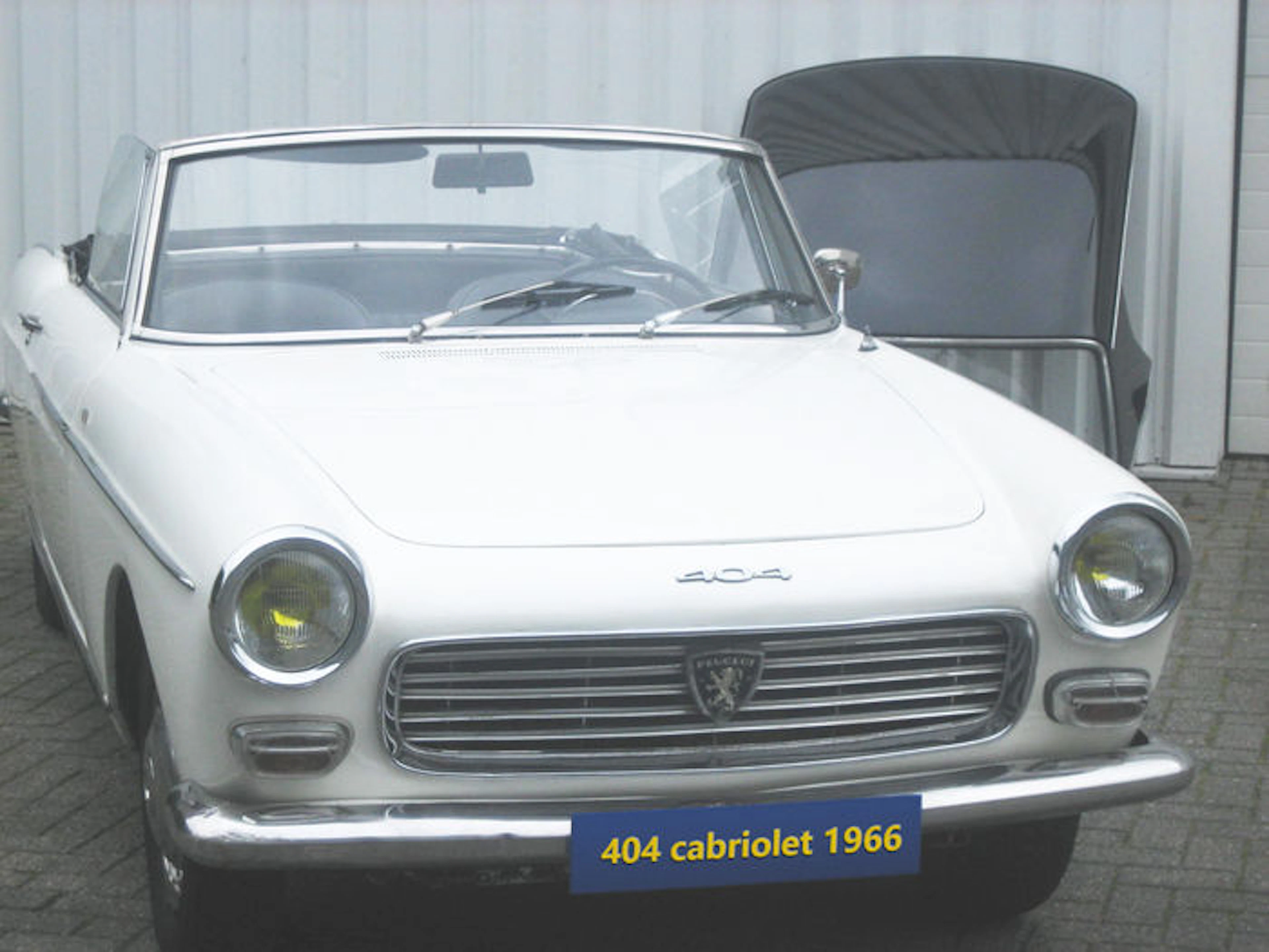 Peugeot - 404 convertible - 1966