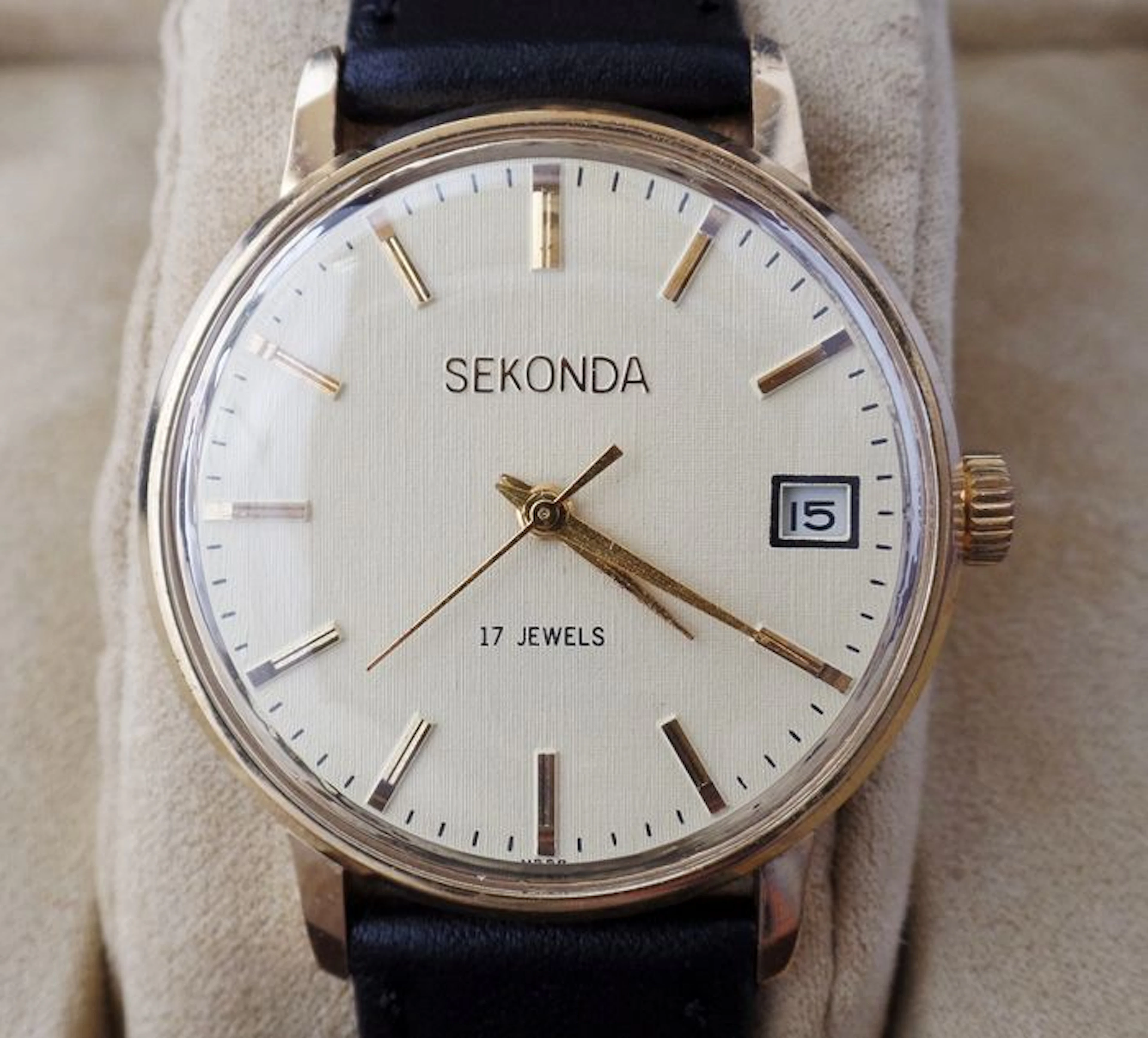 Poljot Sekonda – vintage men's wristwatch – 1970s