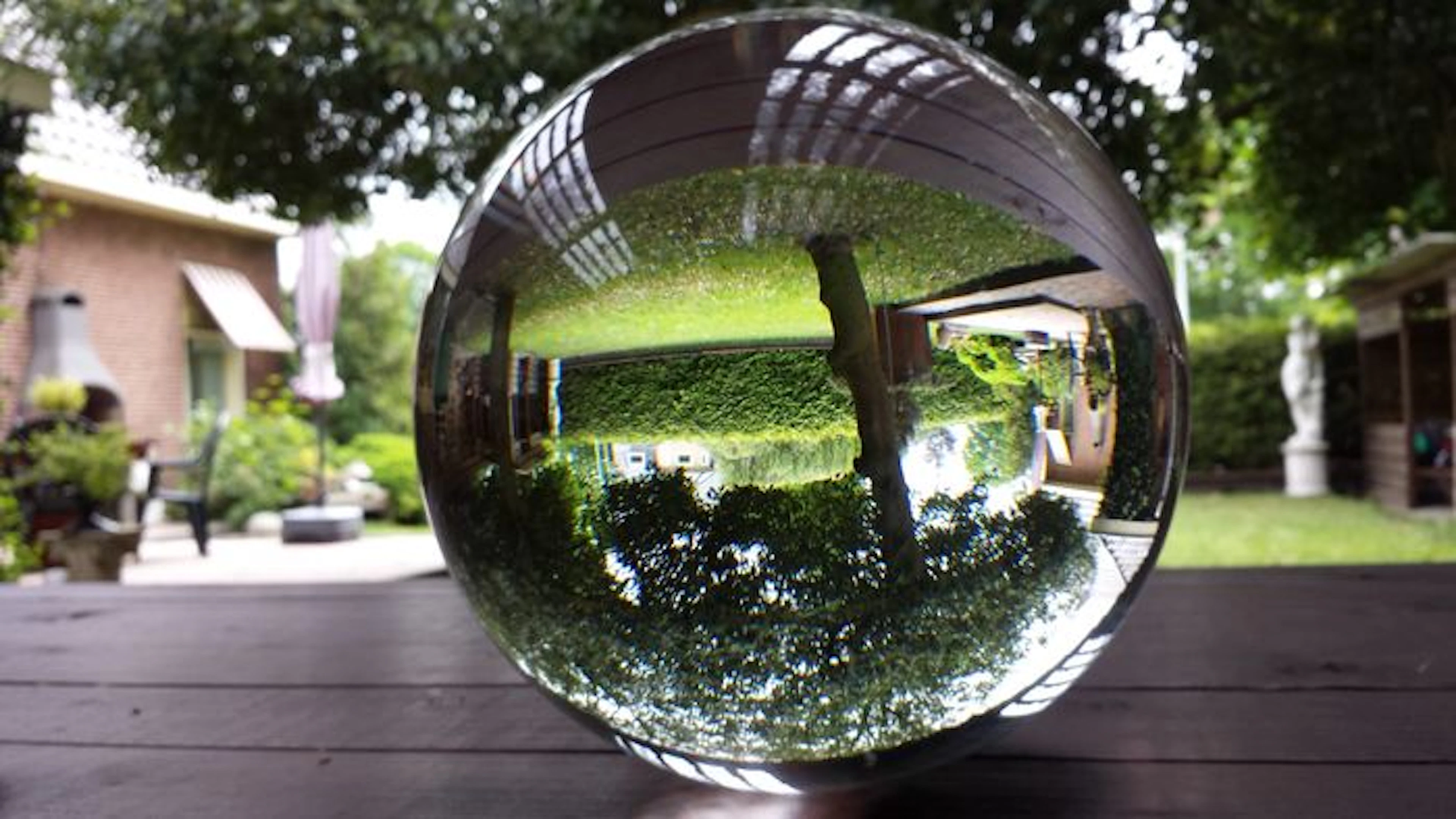 Large flawless crystal, energy or fortune teller’s ball