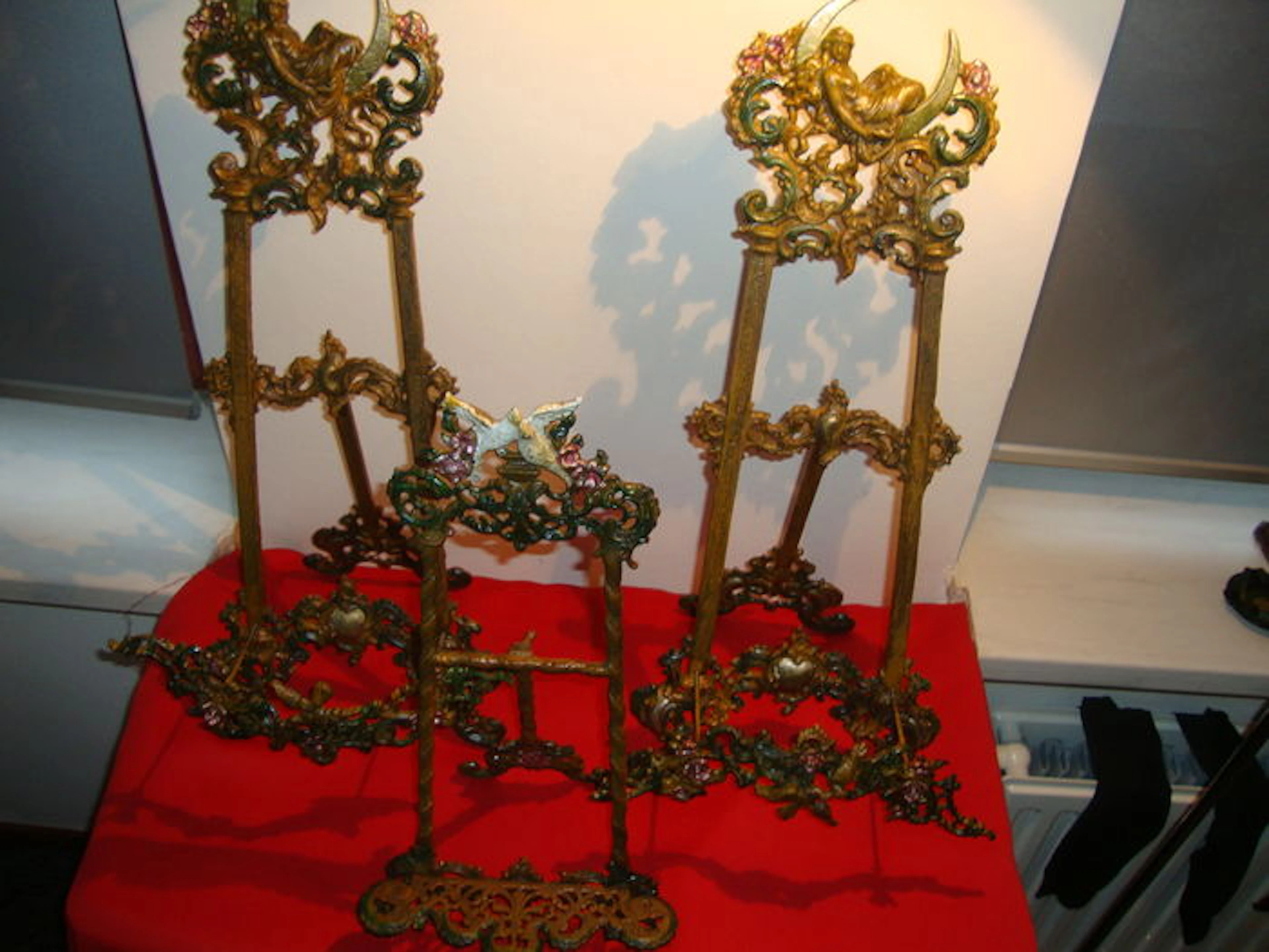 3 beautiful French Great paintings standards of cast iron. Multi Color as new hand painted and created (unique)