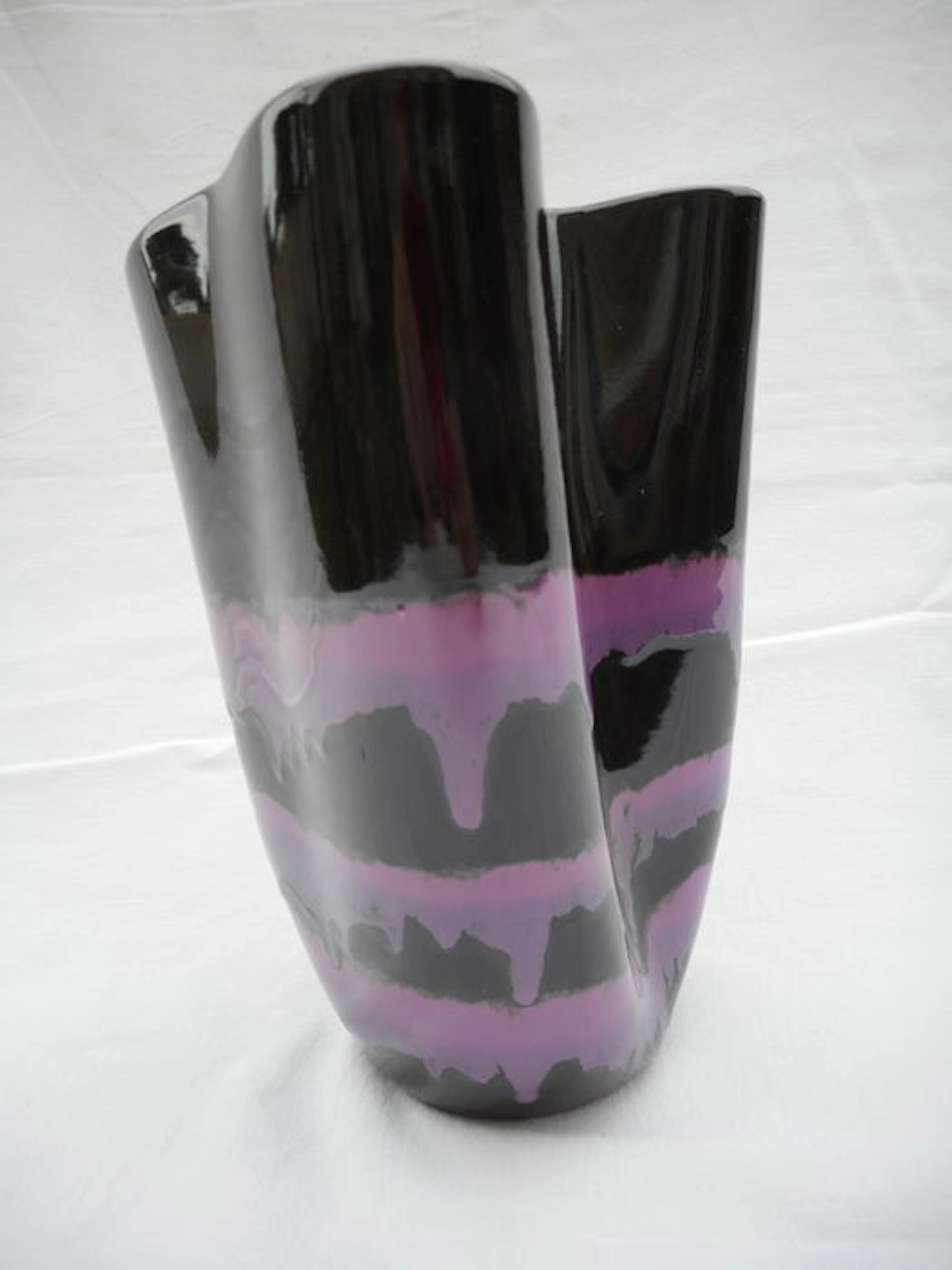 Elchinger - folded vase