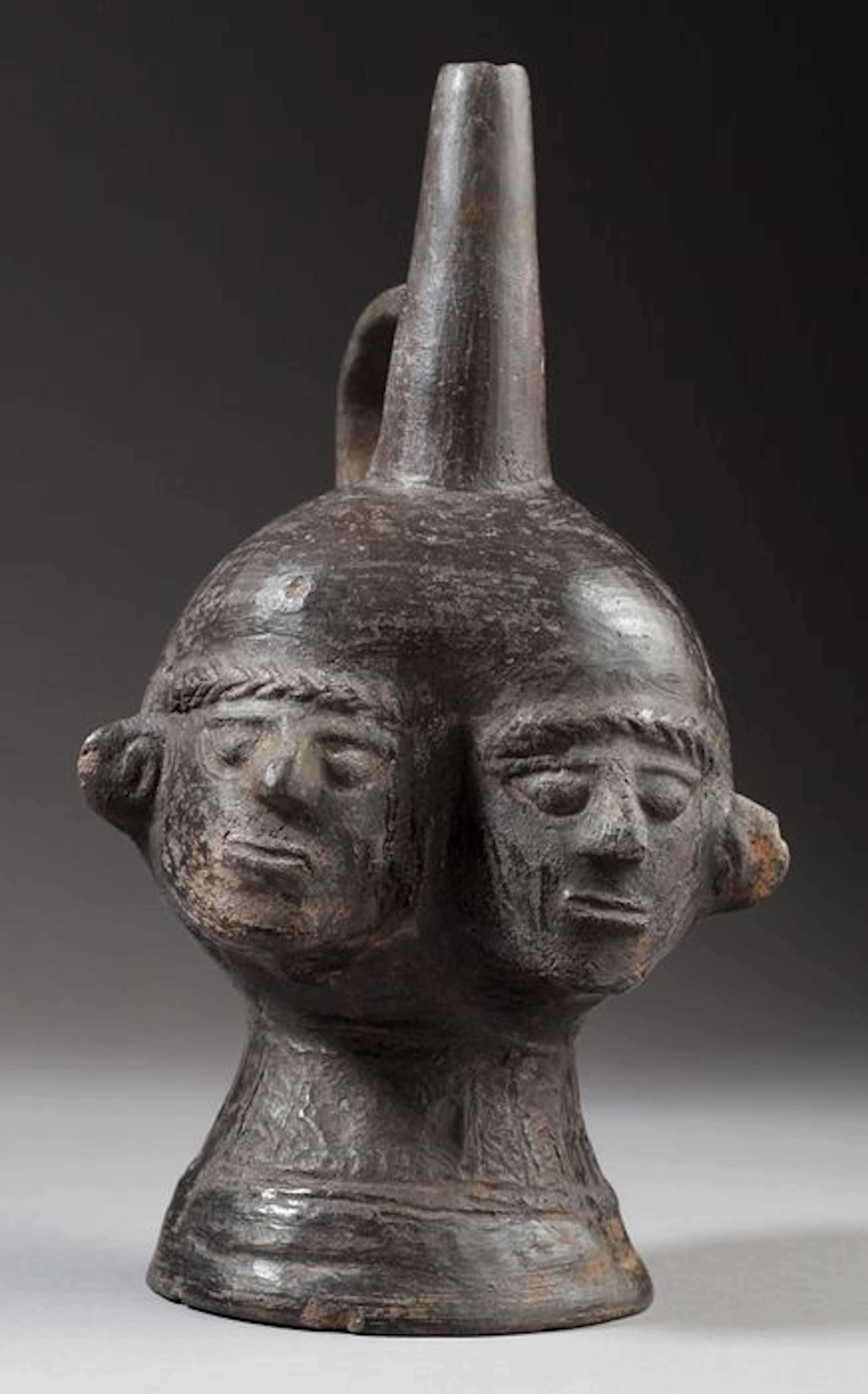 Pre-Columbian pottery - portrait vase with two faces - Lambayeque culture - 23 cm