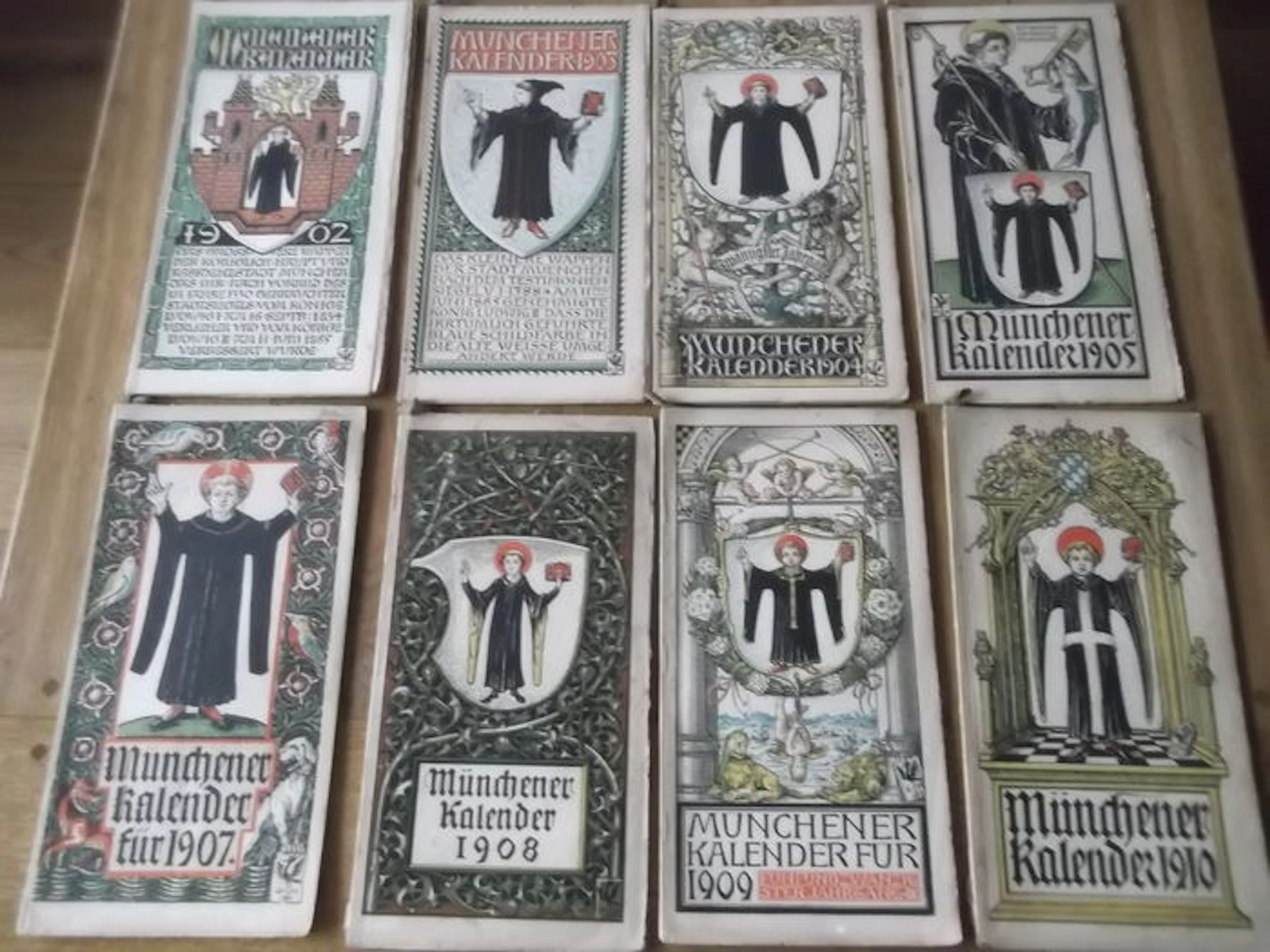 Münchener calendar-23 pieces-1896/1935