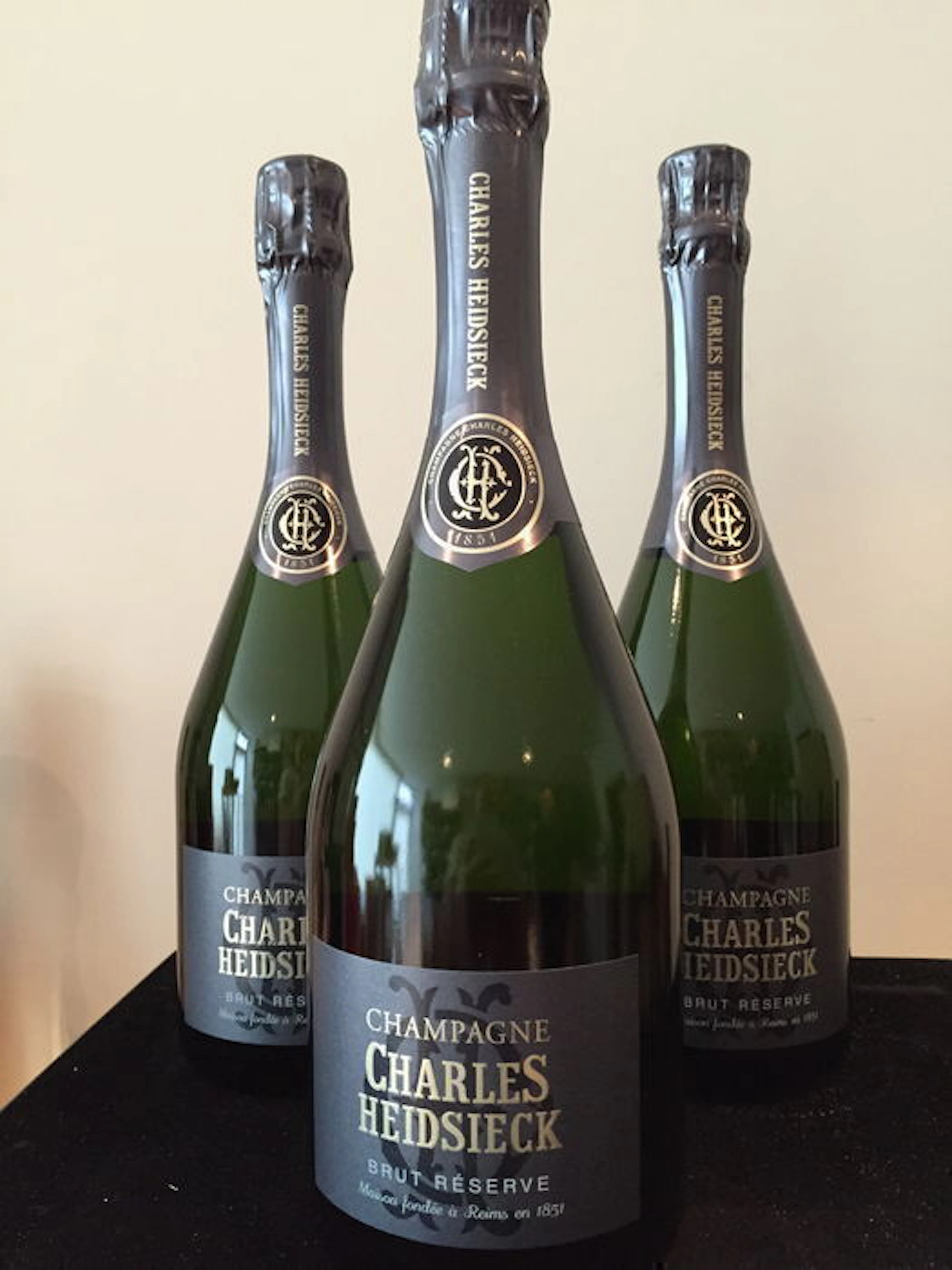 Charles Heidsieck "Brut Reserve" Champagne - Lot of 3 bottles.
