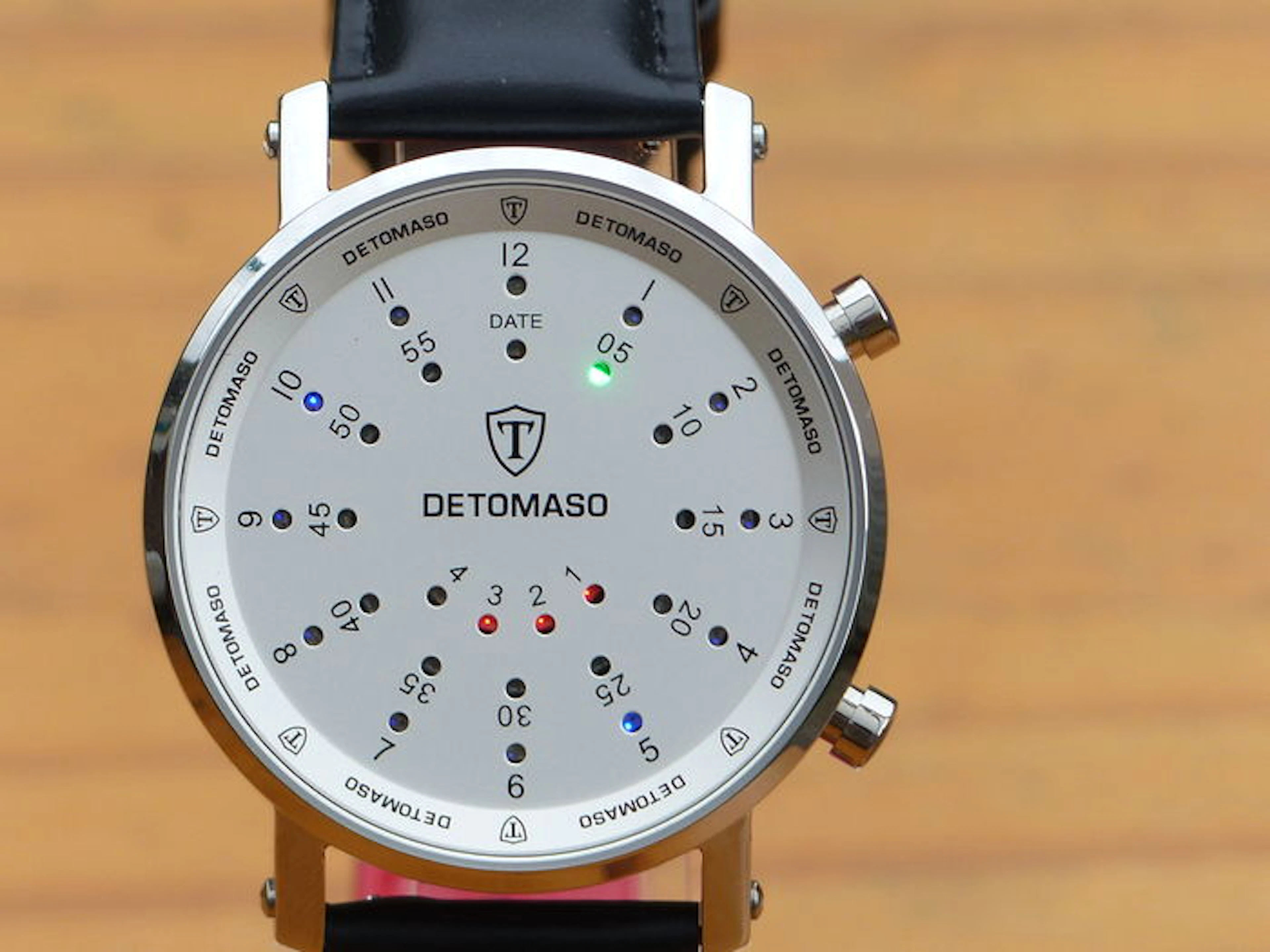 DeTomaso Spacy Timeline, men's wristwatch